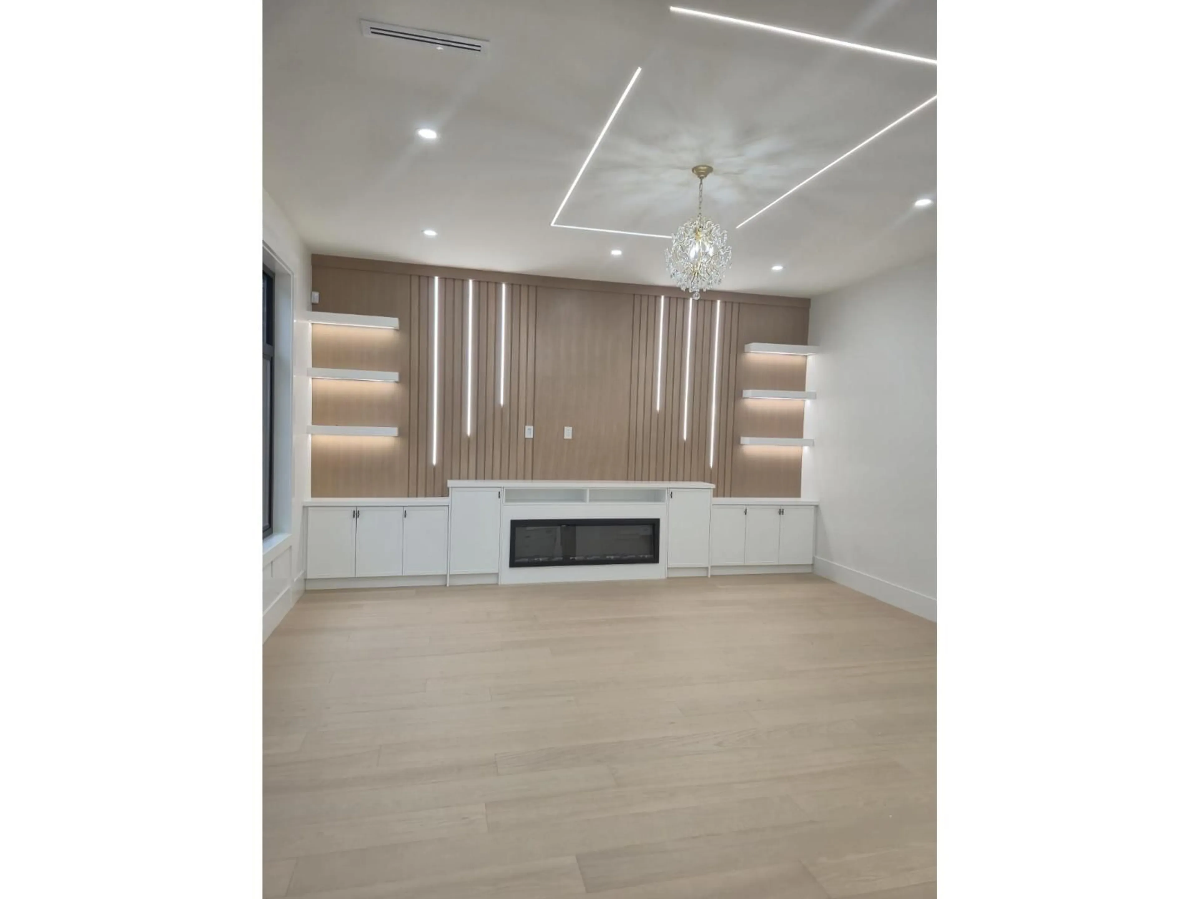 Unknown for 10885 143 STREET, Surrey British Columbia V3R3M1