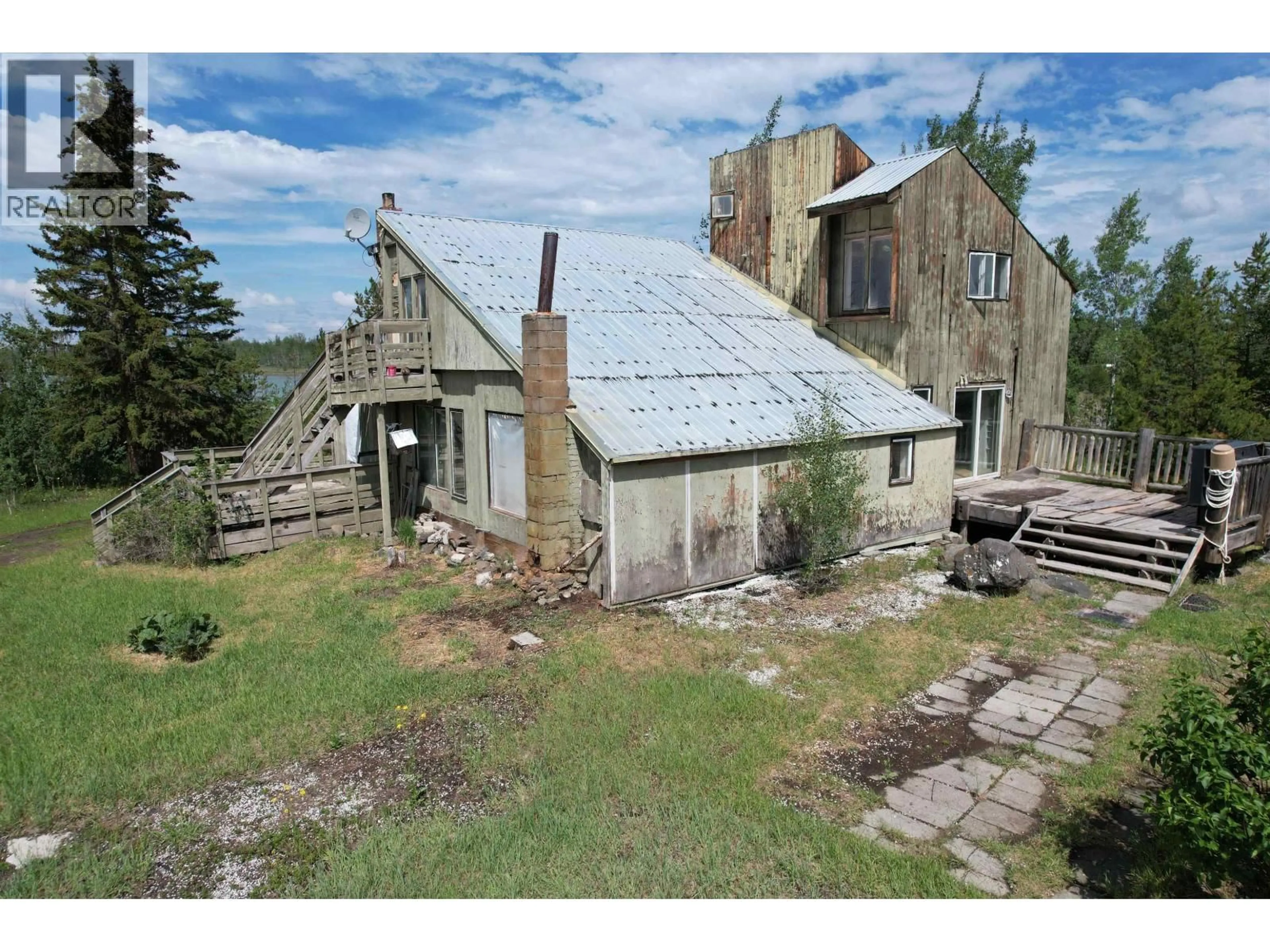 Shed for 1436 CARIBOO 97 HIGHWAY, 70 Mile House British Columbia V0K1K0