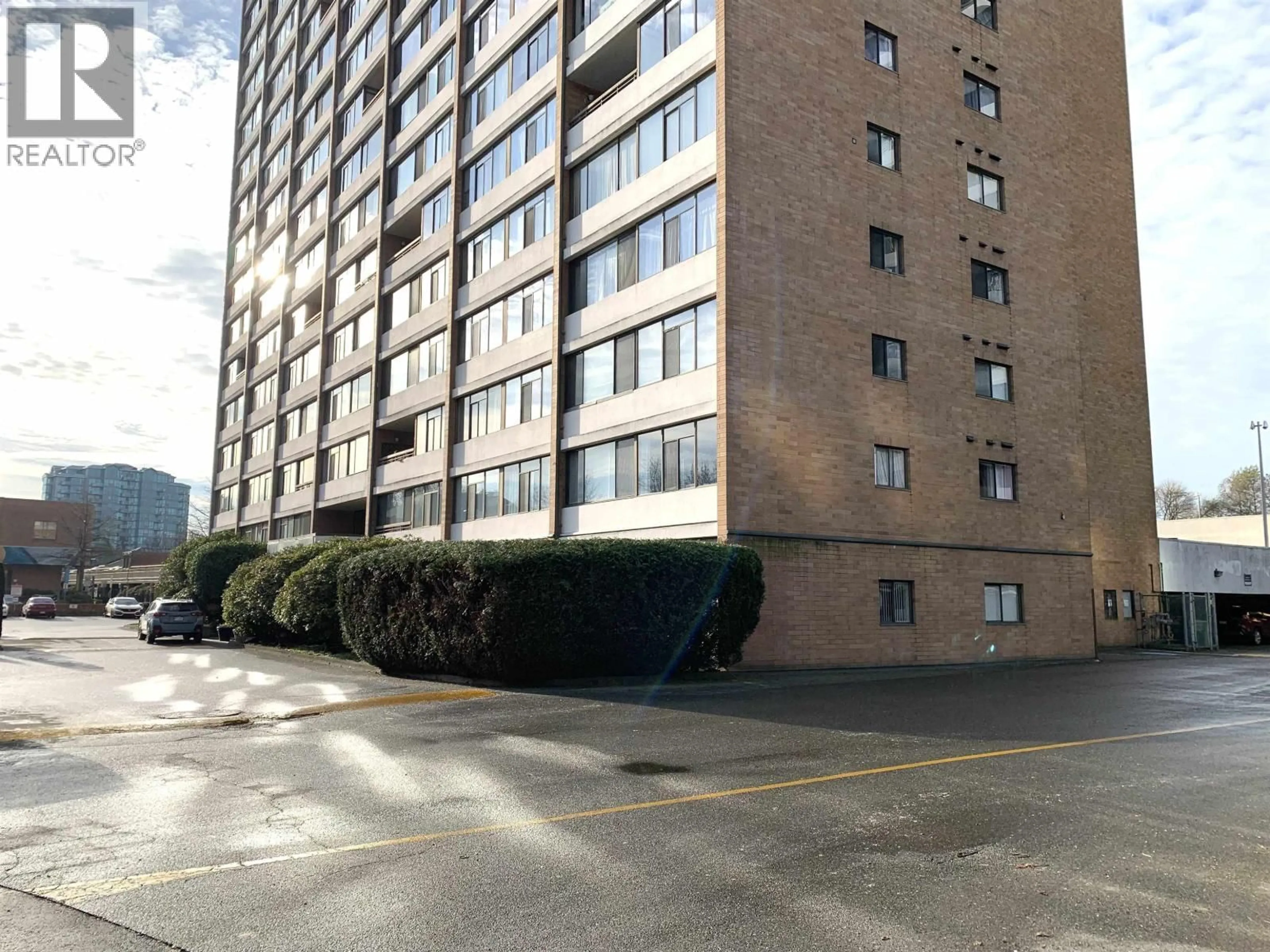 Unknown for 904 - 6651 MINORU BOULEVARD, Richmond British Columbia V6Y1Z2