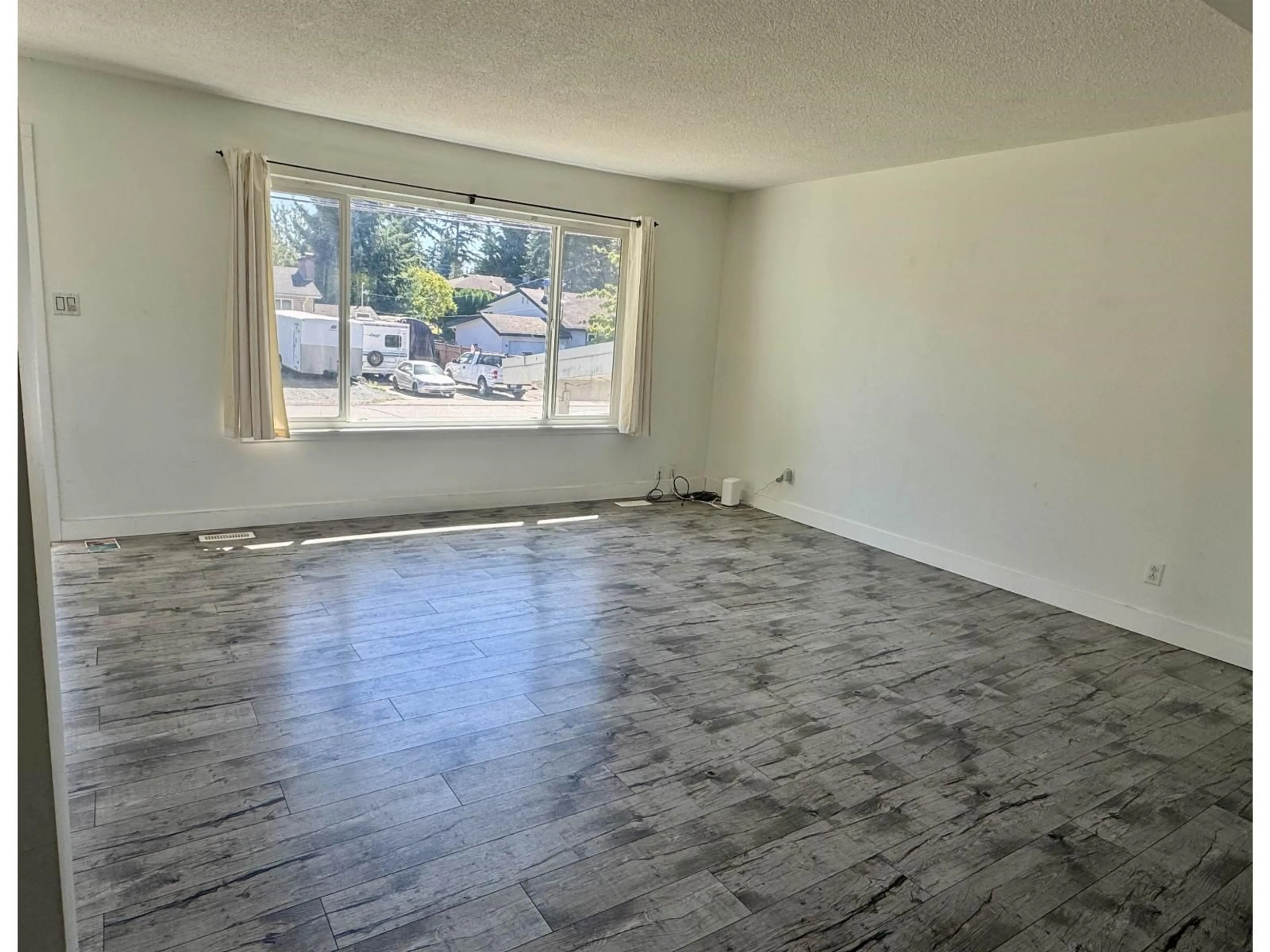 A pic of a room for 34443 YORK AVENUE, Abbotsford British Columbia V2S2X1