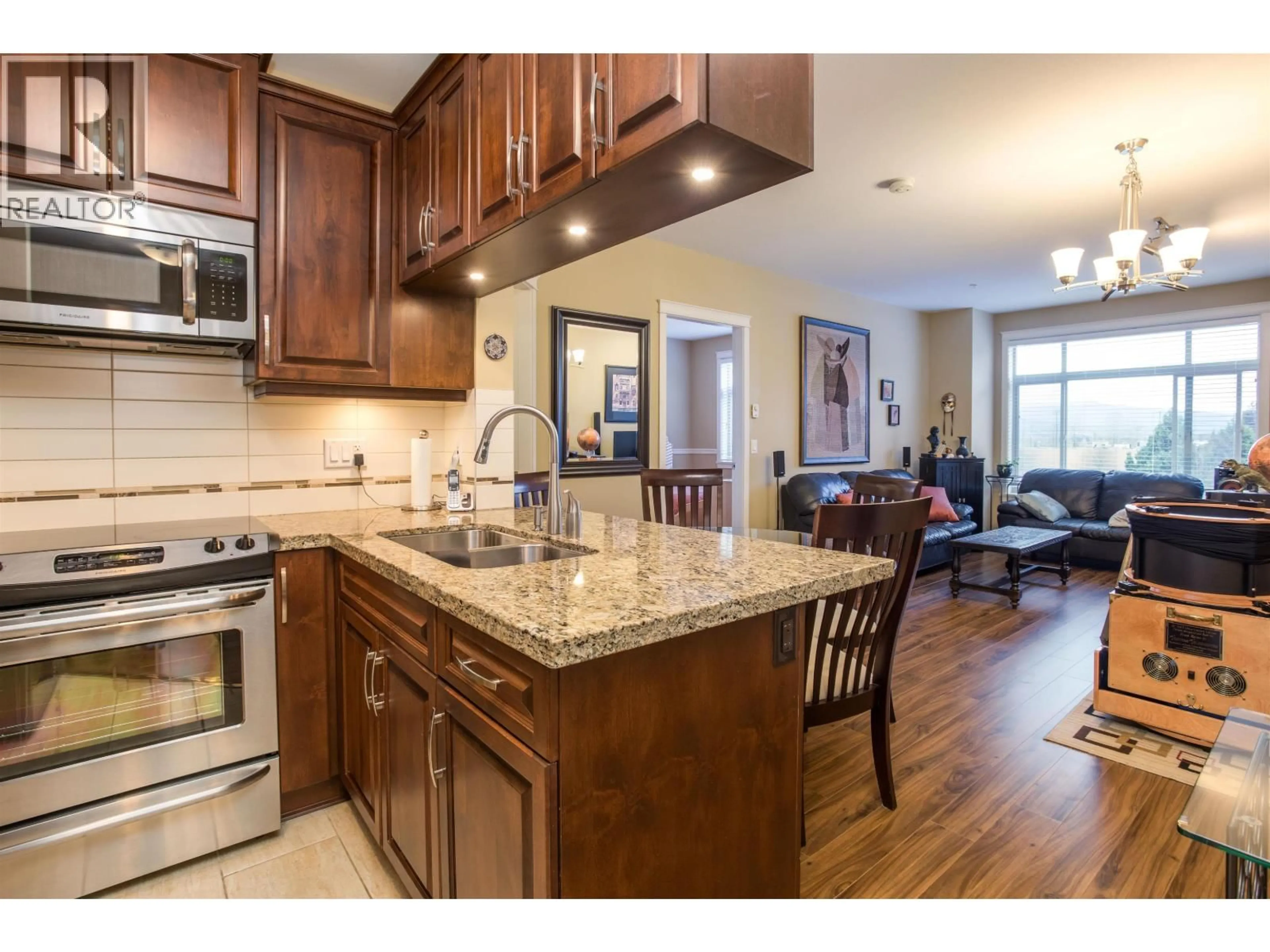 Open concept kitchen, unknown for 315 - 12565 190A STREET, Pitt Meadows British Columbia V3Y0E1