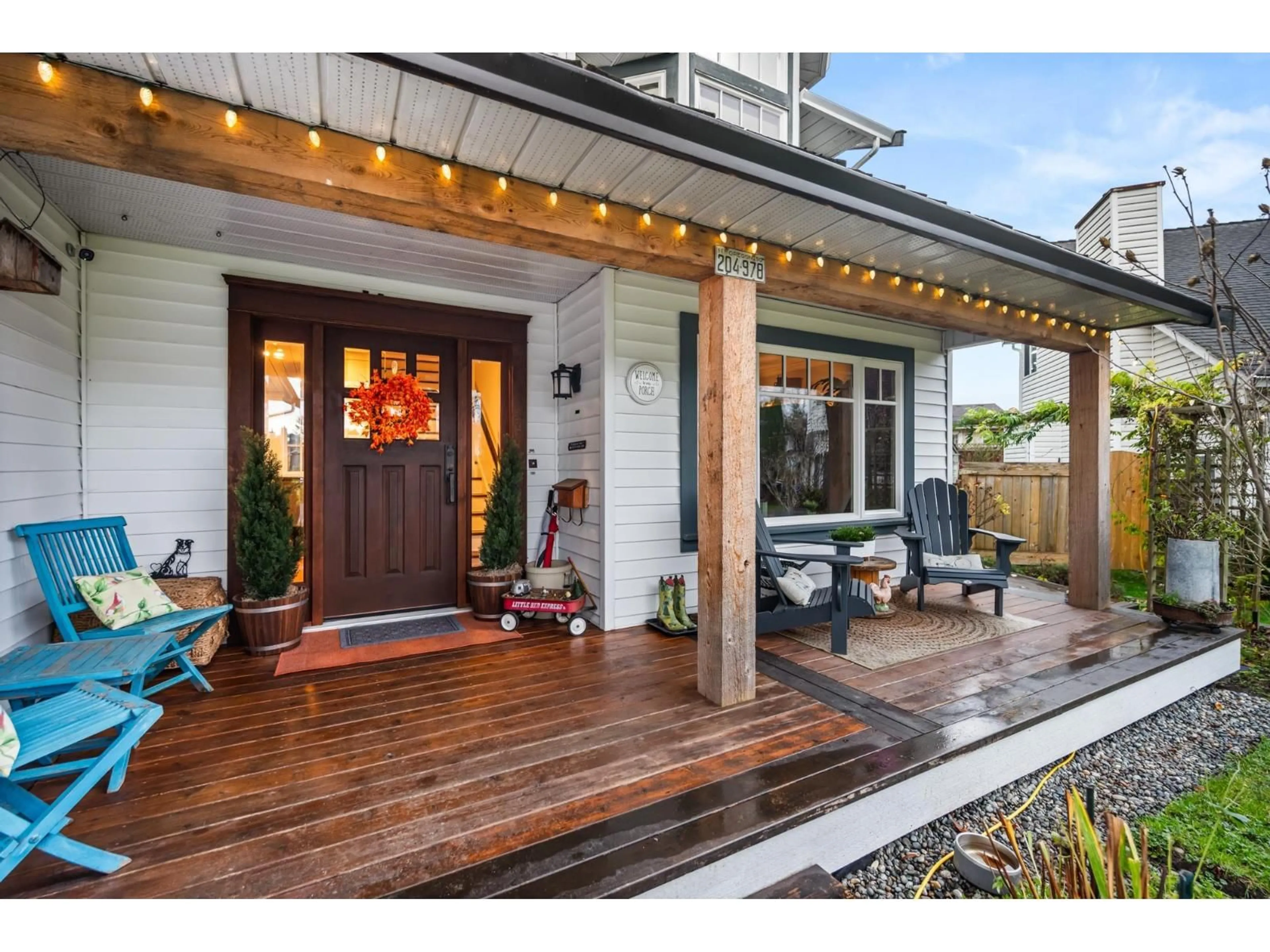 Indoor entryway for 1339 163 STREET, Surrey British Columbia V4A8E6