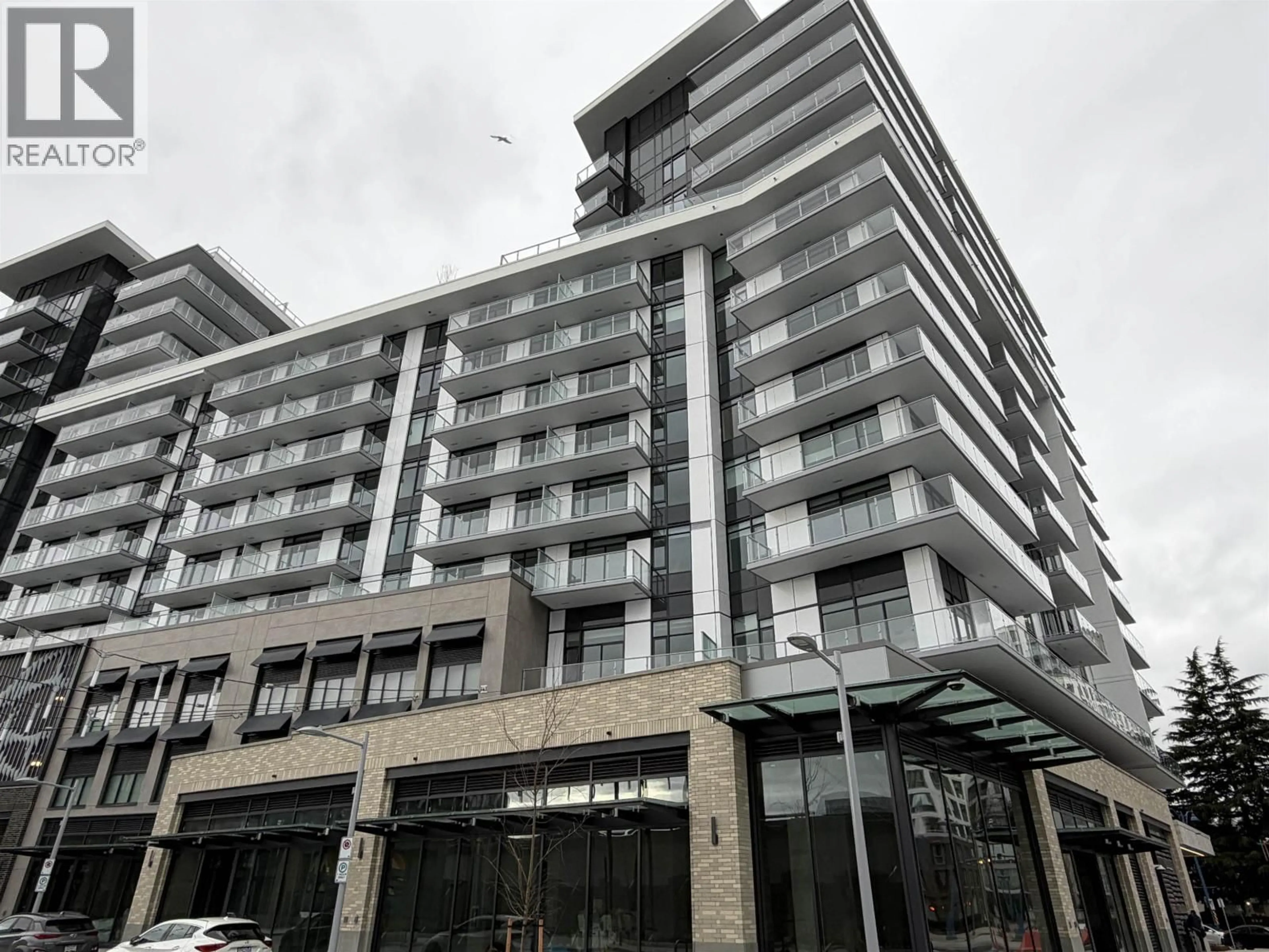 Indoor foyer for 808 - 6200 MINORU BOULEVARD, Richmond British Columbia V6Y0M9