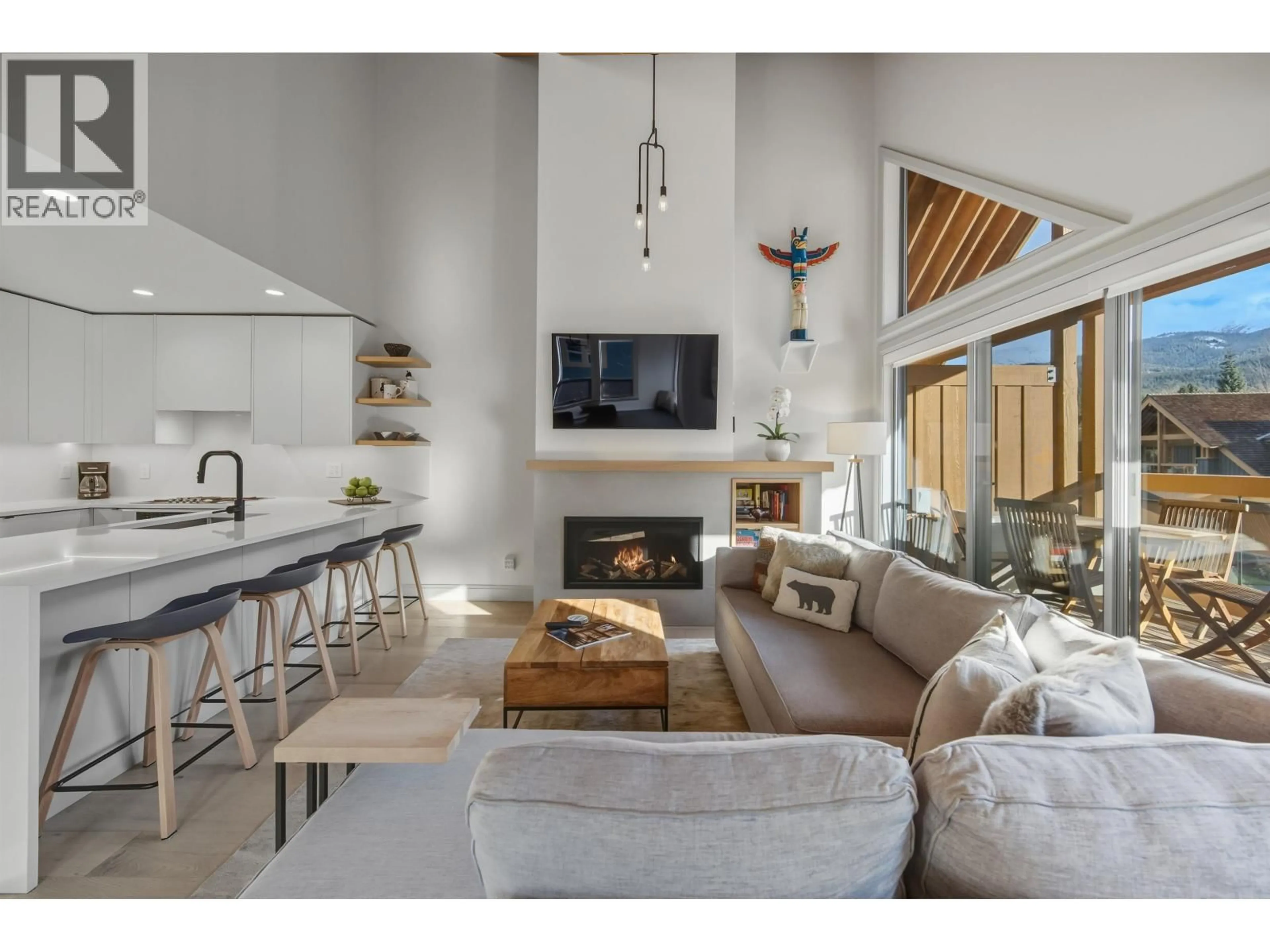 Open concept kitchen, unknown for 4813 CASABELLA CRESCENT, Whistler British Columbia V8E0Z4