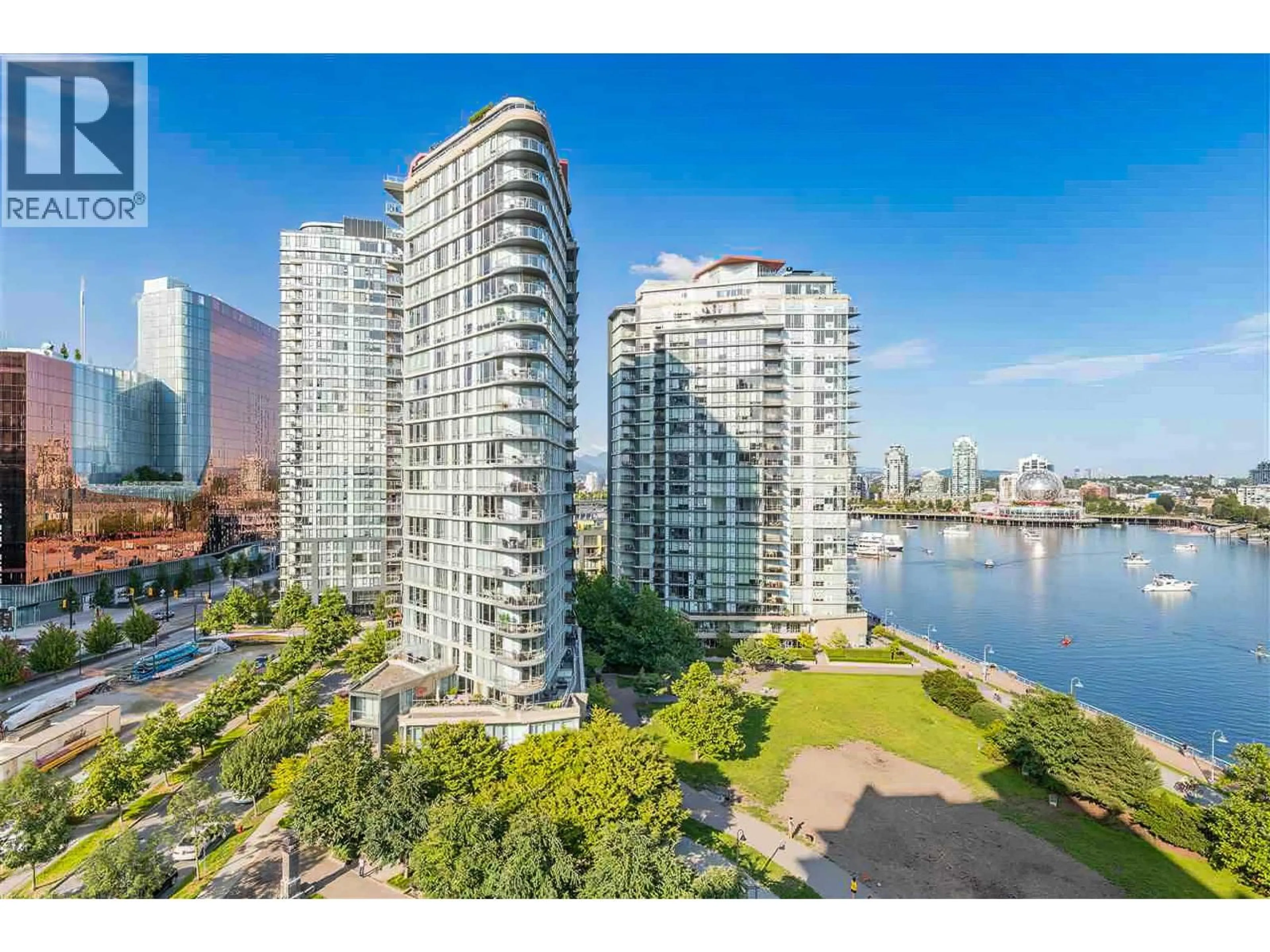 A pic from outside/outdoor area/front of a property/back of a property/a pic from drone, water/lake/river/ocean view for 1106 - 980 COOPERAGE WAY, Vancouver British Columbia V6B0C3