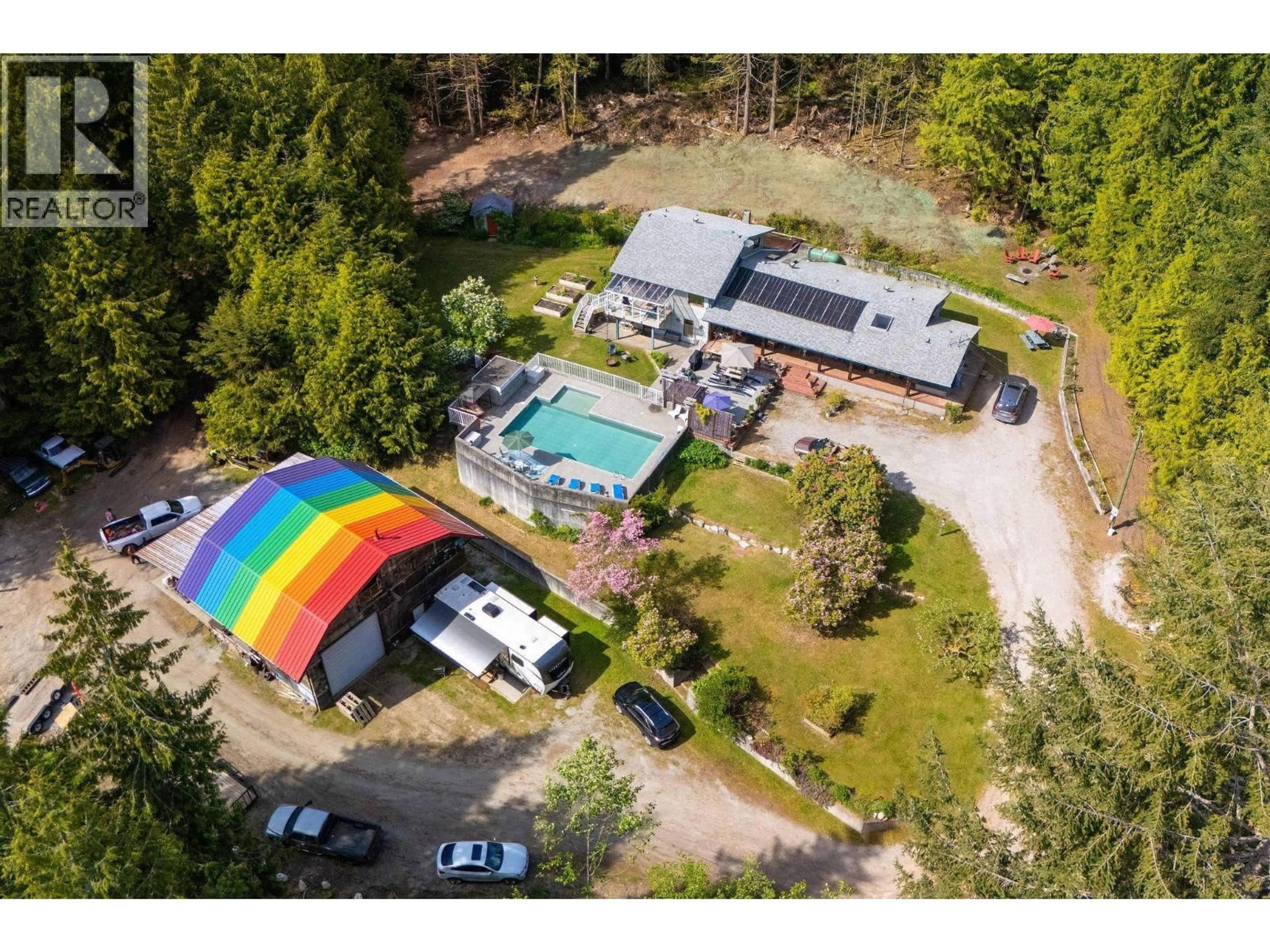 A pic from outside/outdoor area/front of a property/back of a property/a pic from drone, mountain view for 3318-42 LINWOOD ROAD, Roberts Creek British Columbia V0N2W1