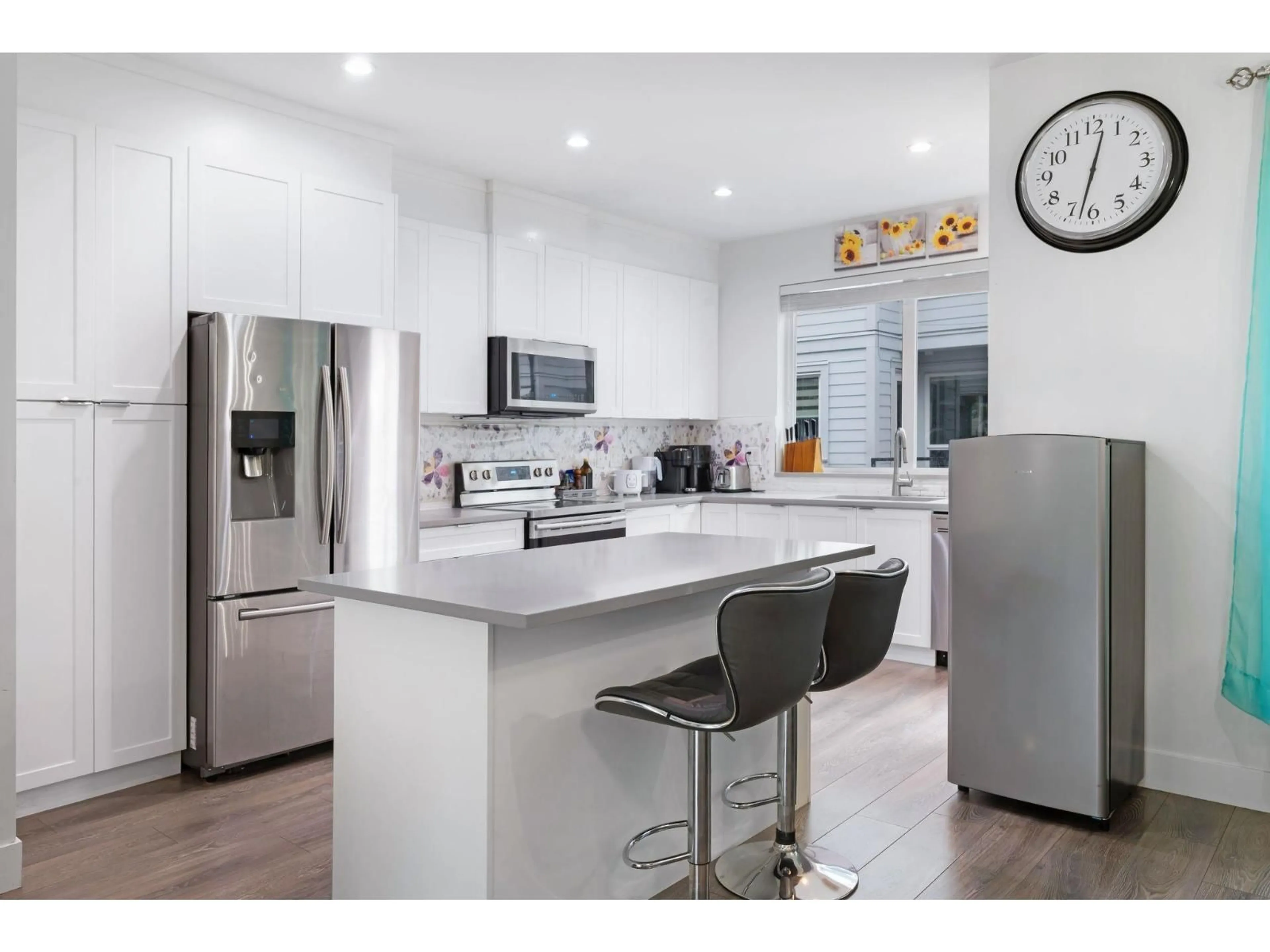 Open concept kitchen, unknown for 2 - 12088 76 AVENUE, Surrey British Columbia V3W5Z2