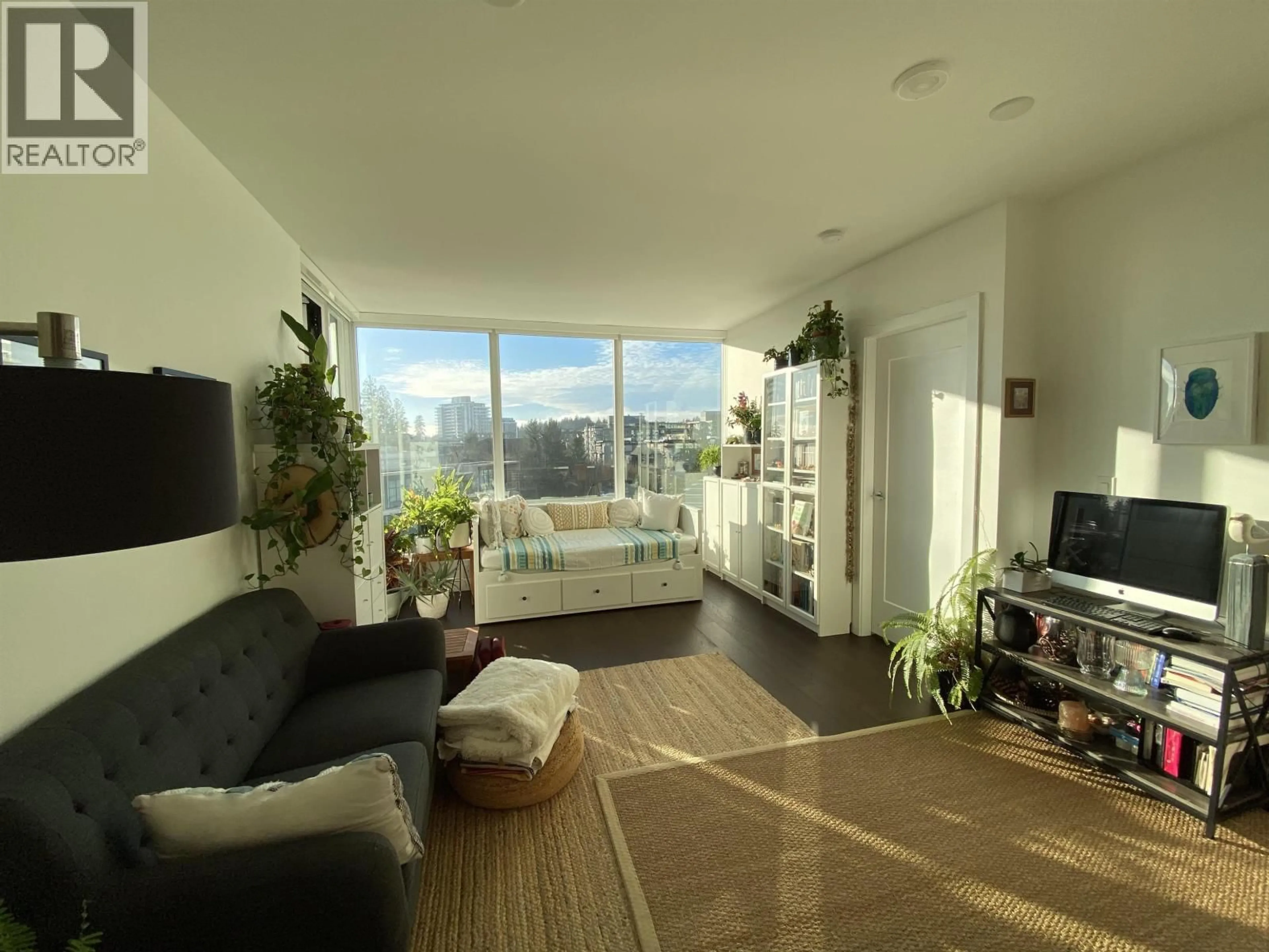 Living room with furniture, unknown for 610 - 5629 BIRNEY AVENUE, Vancouver British Columbia V6S0L5