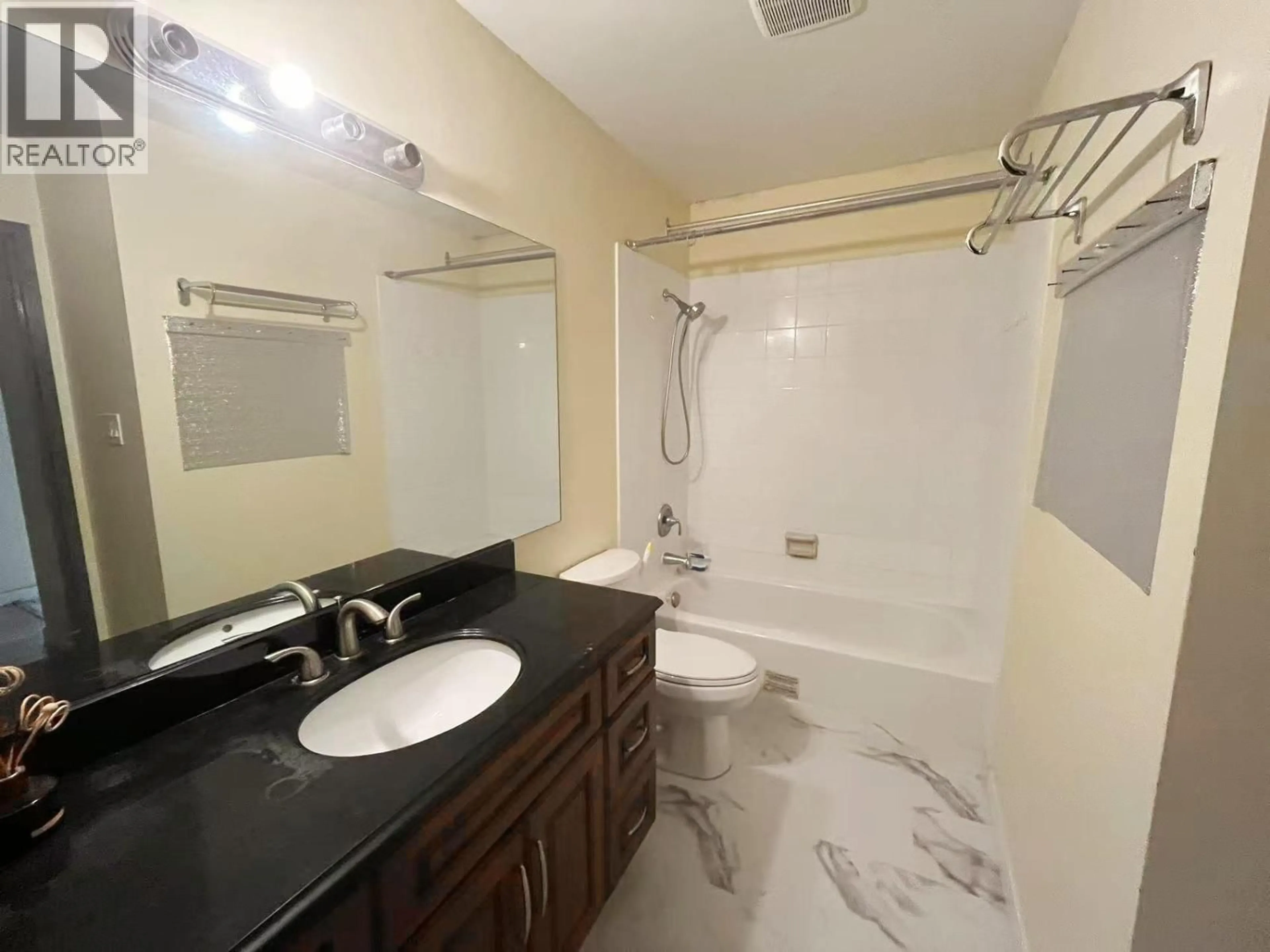 Standard bathroom, ceramic/tile floor for 307 - 5800 COONEY ROAD, Richmond British Columbia V6X3A8