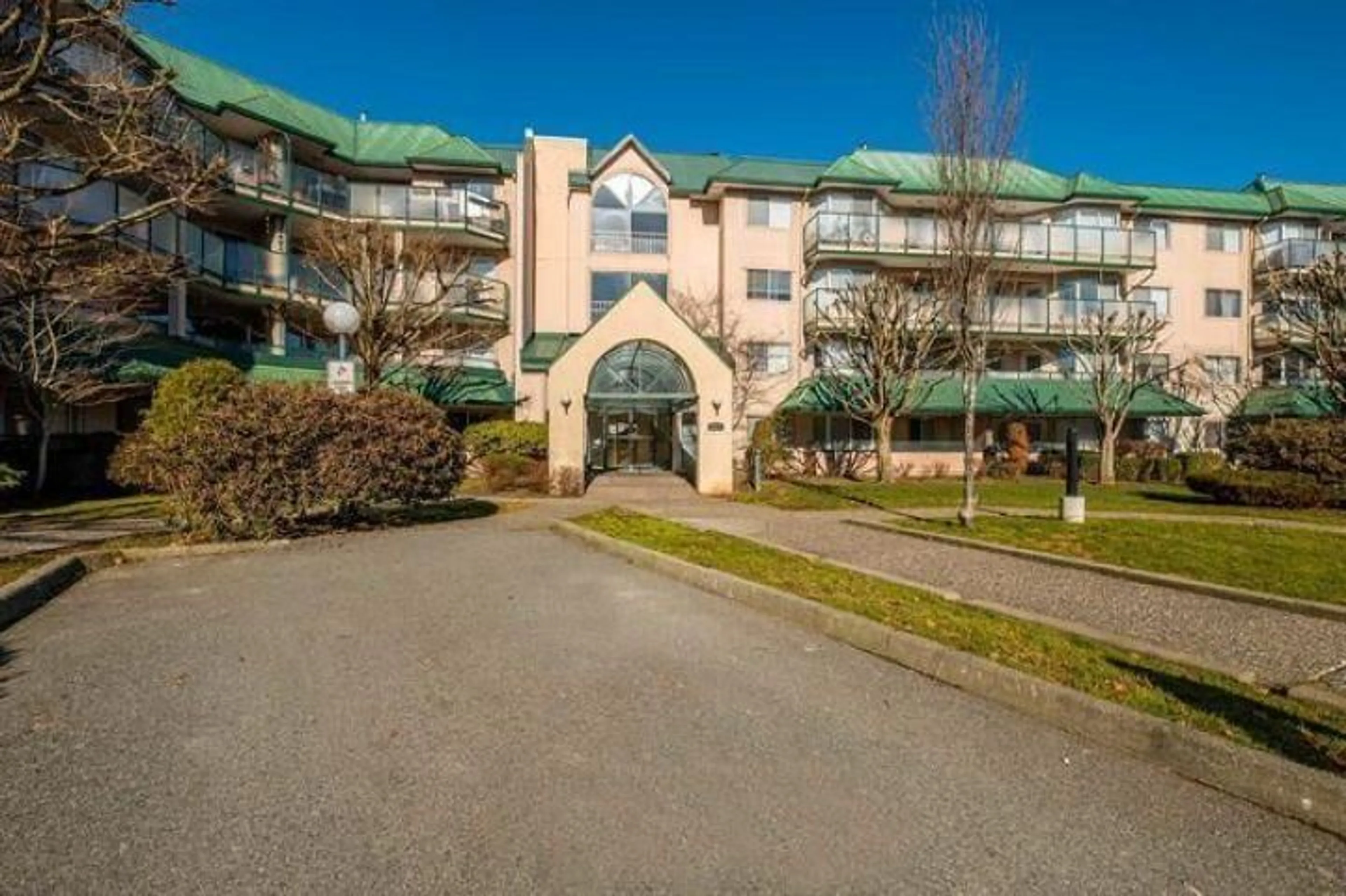 Unknown for 306 - 2964 TRETHEWEY STREET, Abbotsford British Columbia V2T6P4