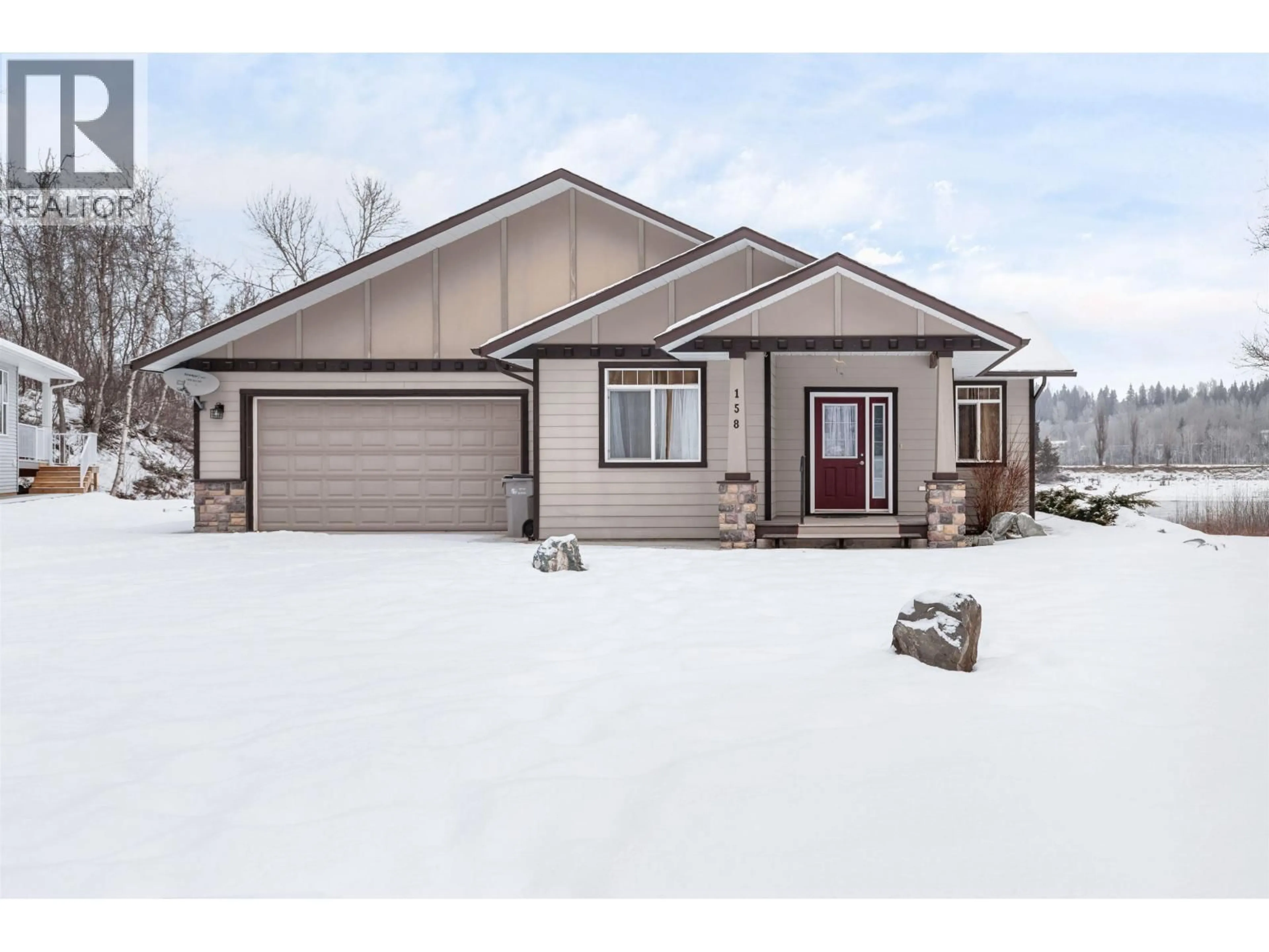 Home with vinyl exterior material, street for 158 - 1702 DYKE ROAD, Quesnel British Columbia V2J6A4