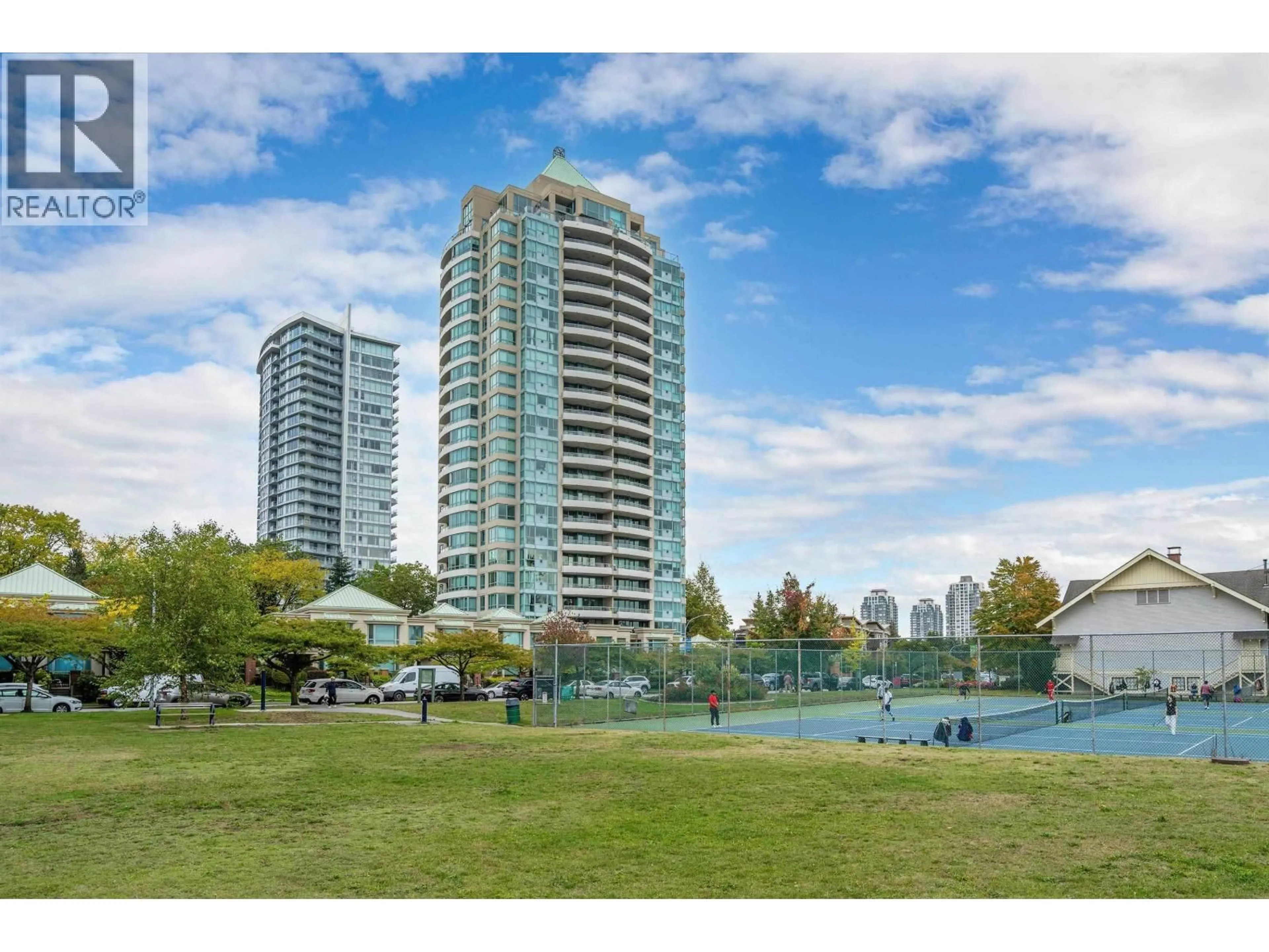 Patio, water/lake/river/ocean view for 1803 - 6659 SOUTHOAKS CRESCENT, Burnaby British Columbia V5E4M9