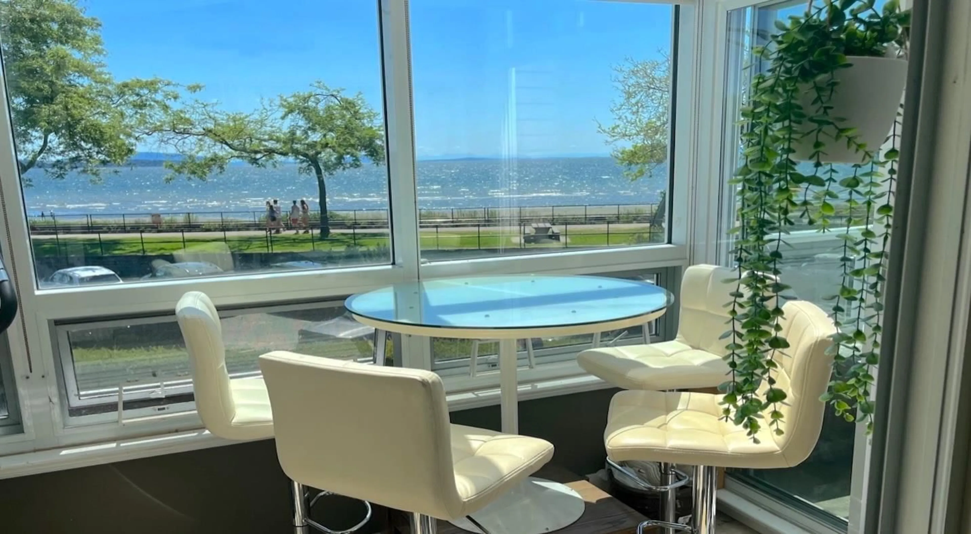 Unknown for 14831 MARINE DRIVE, White Rock British Columbia V4B1C1