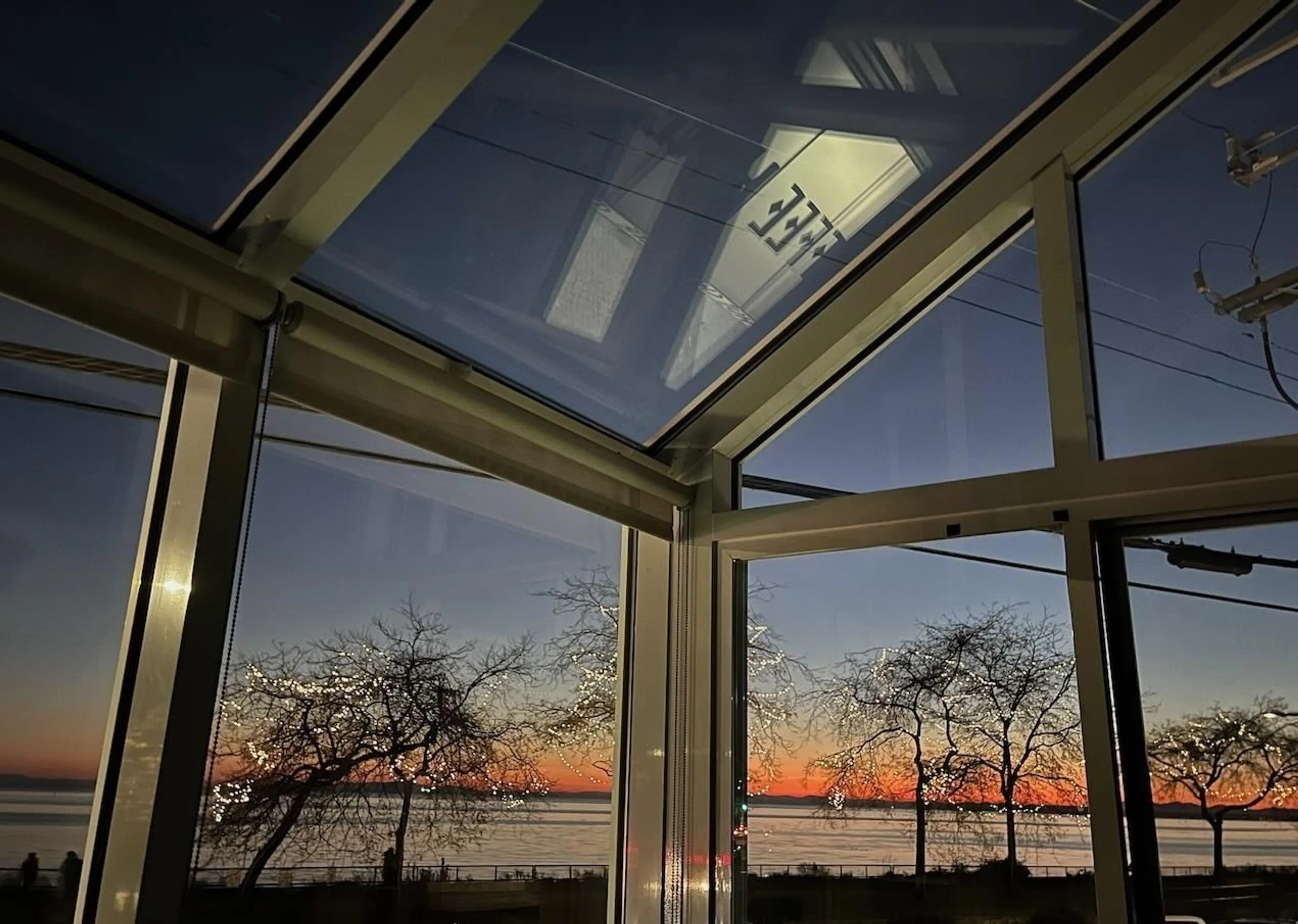 Unknown for 14831 MARINE DRIVE, White Rock British Columbia V4B1C1