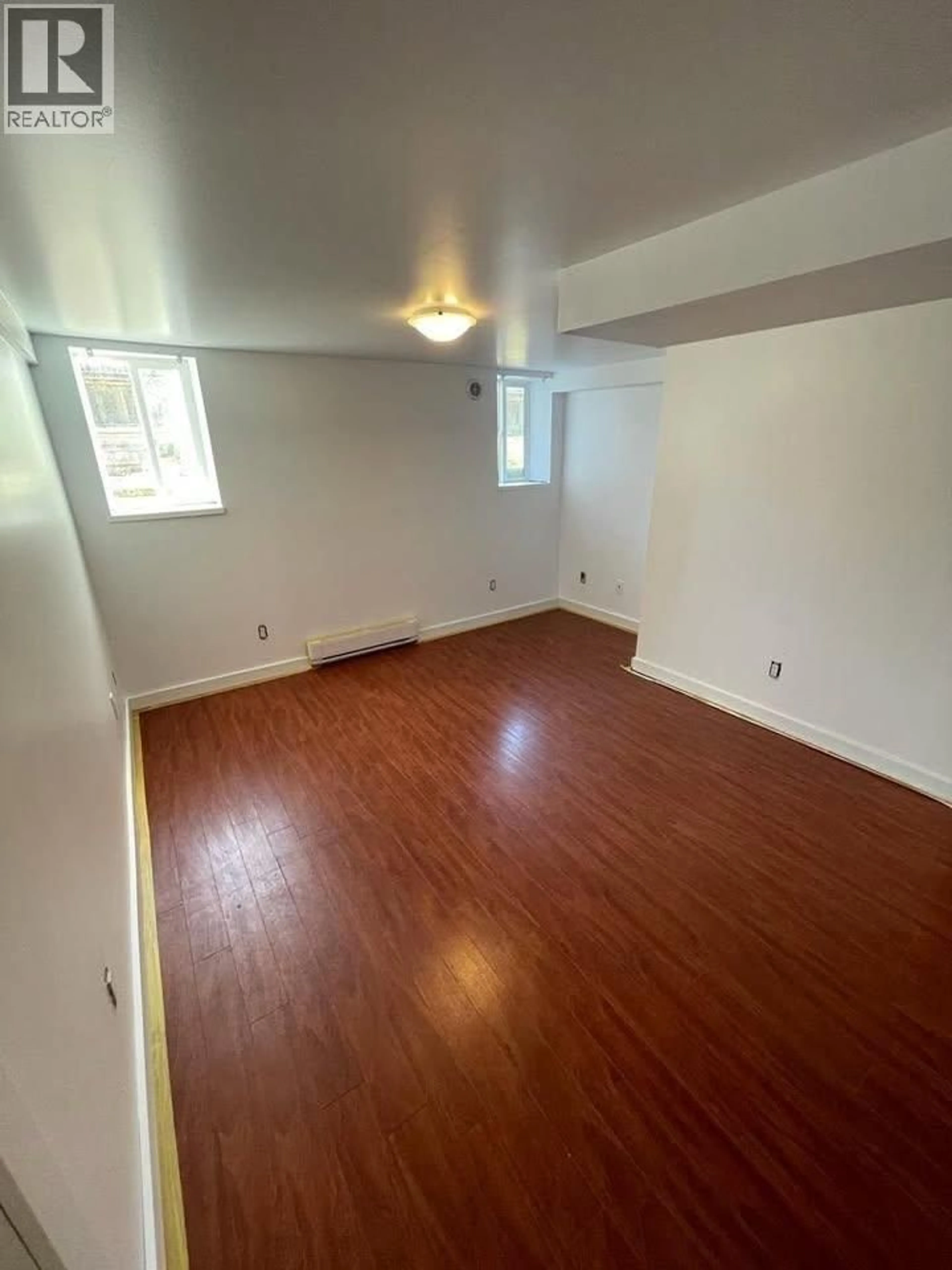 A pic of a room for 1416 EIGHTH AVENUE, New Westminster British Columbia V3M2S4