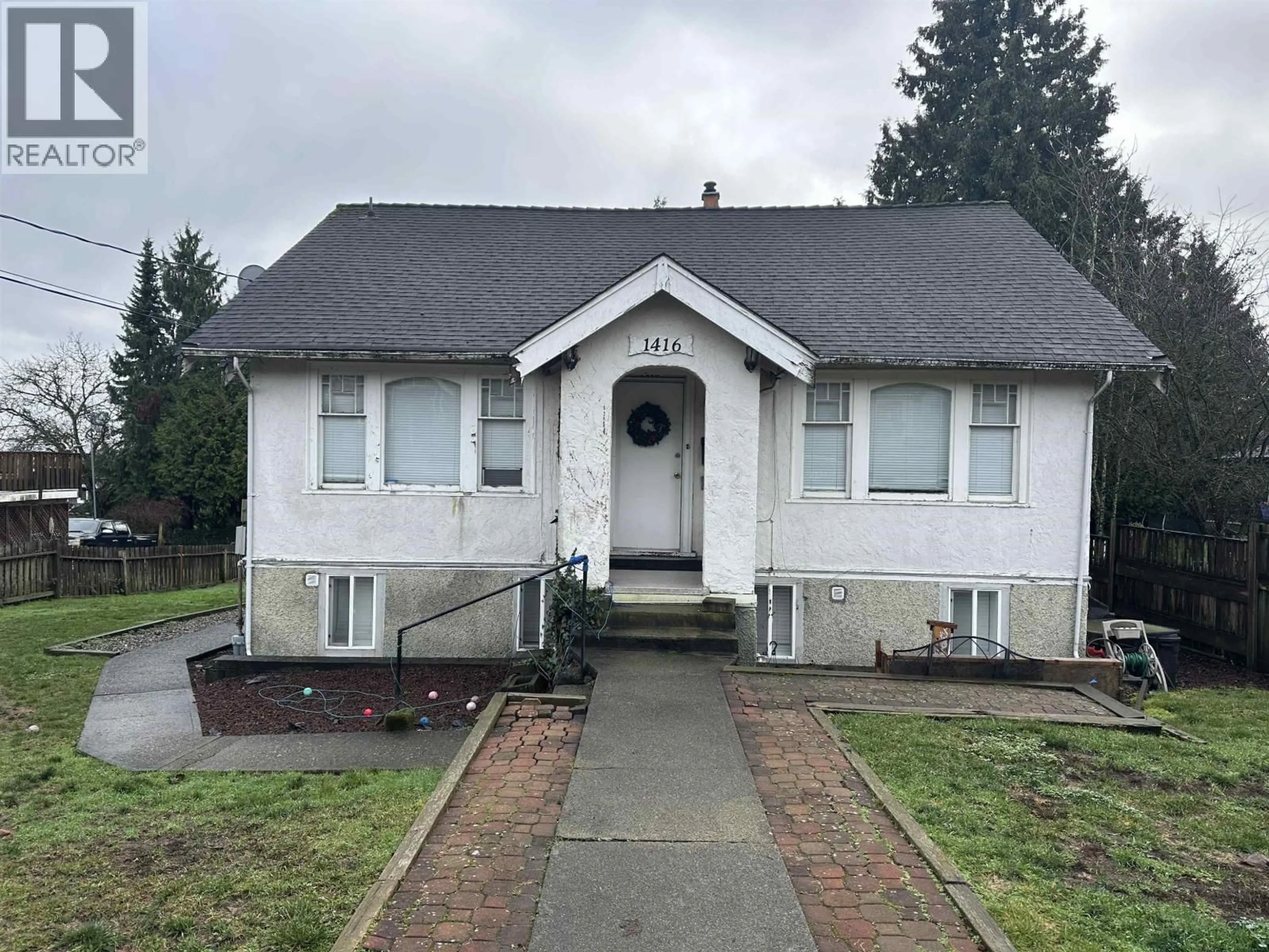 Home with vinyl exterior material, street for 1416 EIGHTH AVENUE, New Westminster British Columbia V3M2S4
