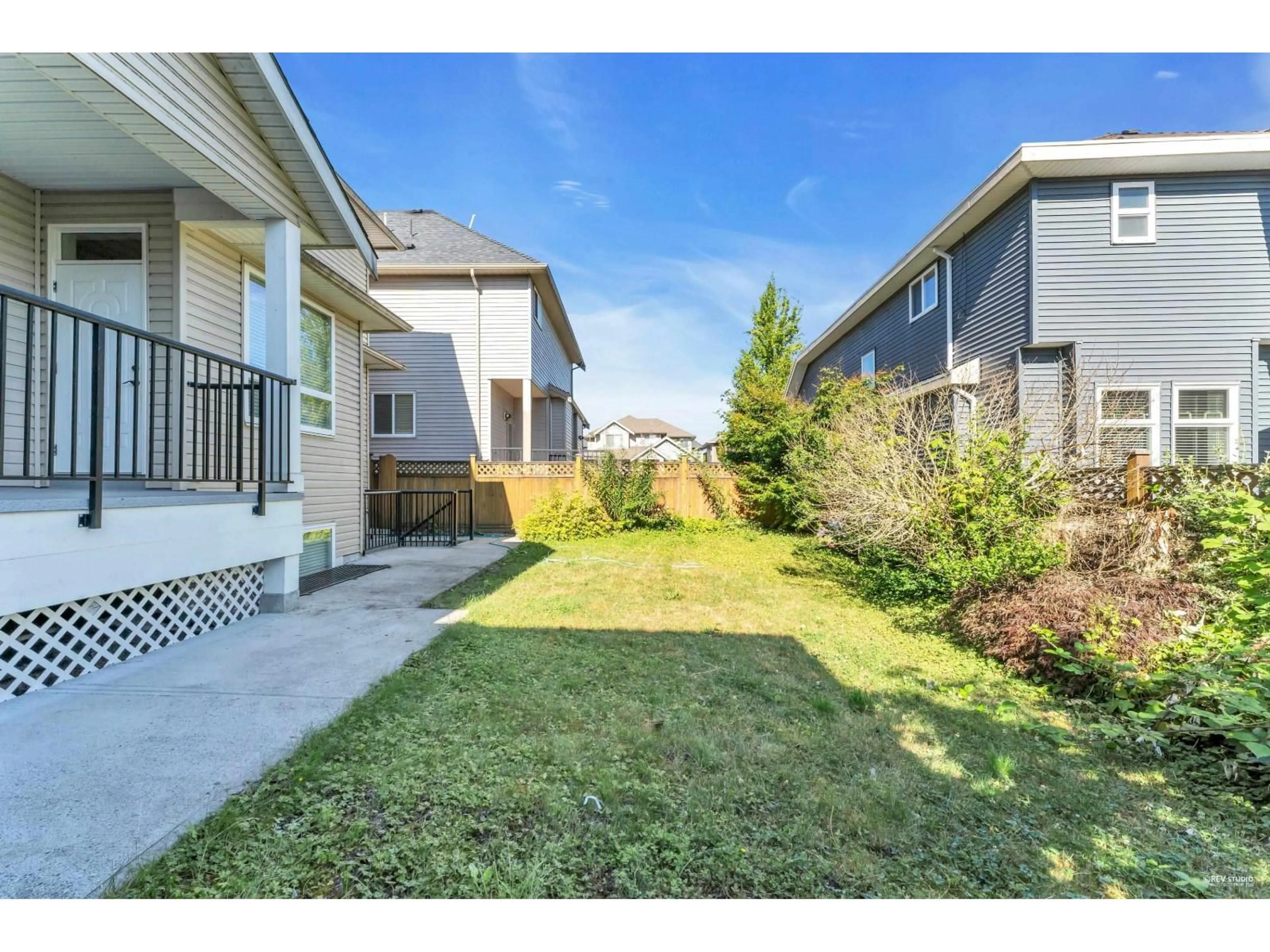 Patio, mountain view for 21019 80B AVENUE, Langley British Columbia V2Y0K2