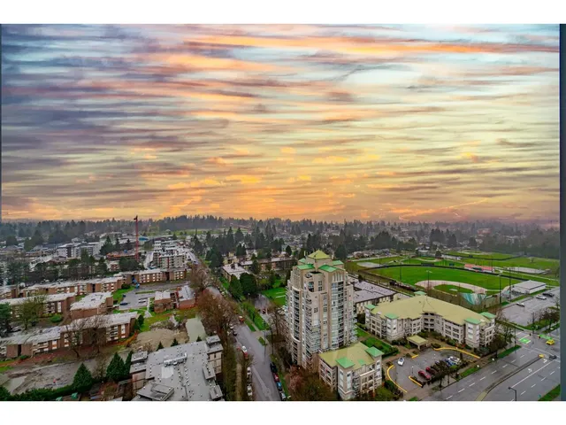 2501 - 13428 105 AVENUE, Surrey 2