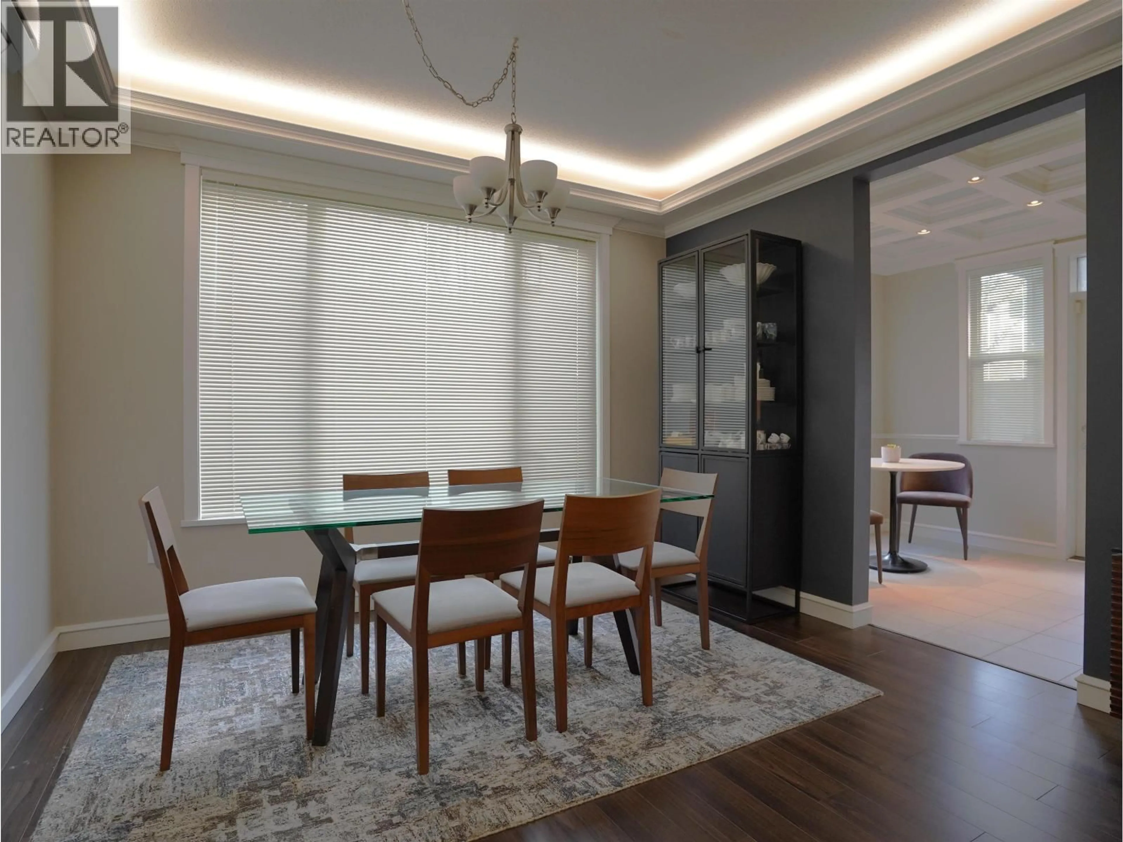 Dining room, wood/laminate floor for 117 - 9388 MCKIM WAY, Richmond British Columbia V6X0J7