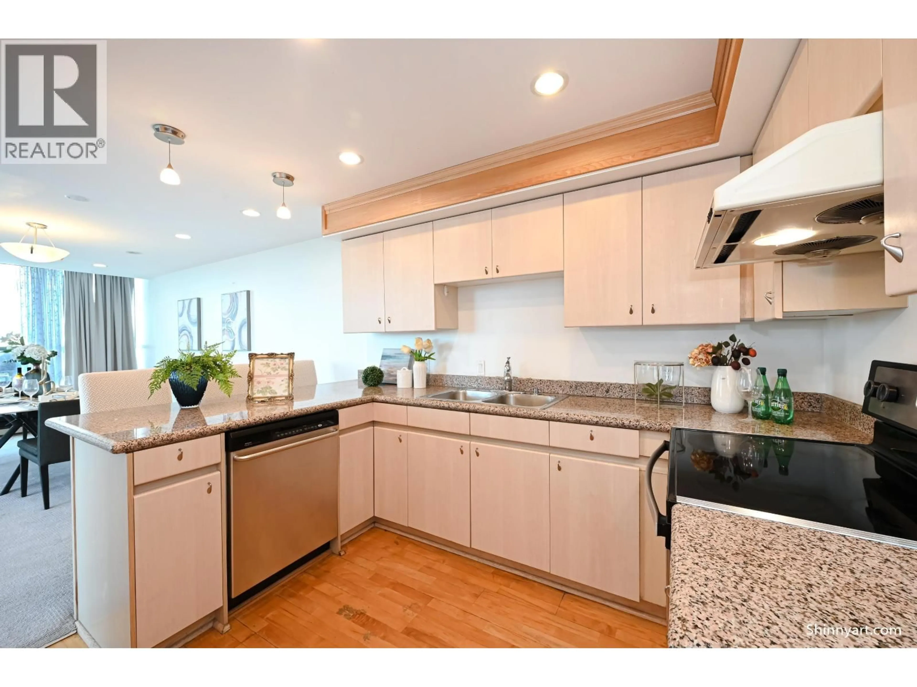 Open concept kitchen, unknown for PH1604 - 8811 LANSDOWNE ROAD, Richmond British Columbia V6X3T4
