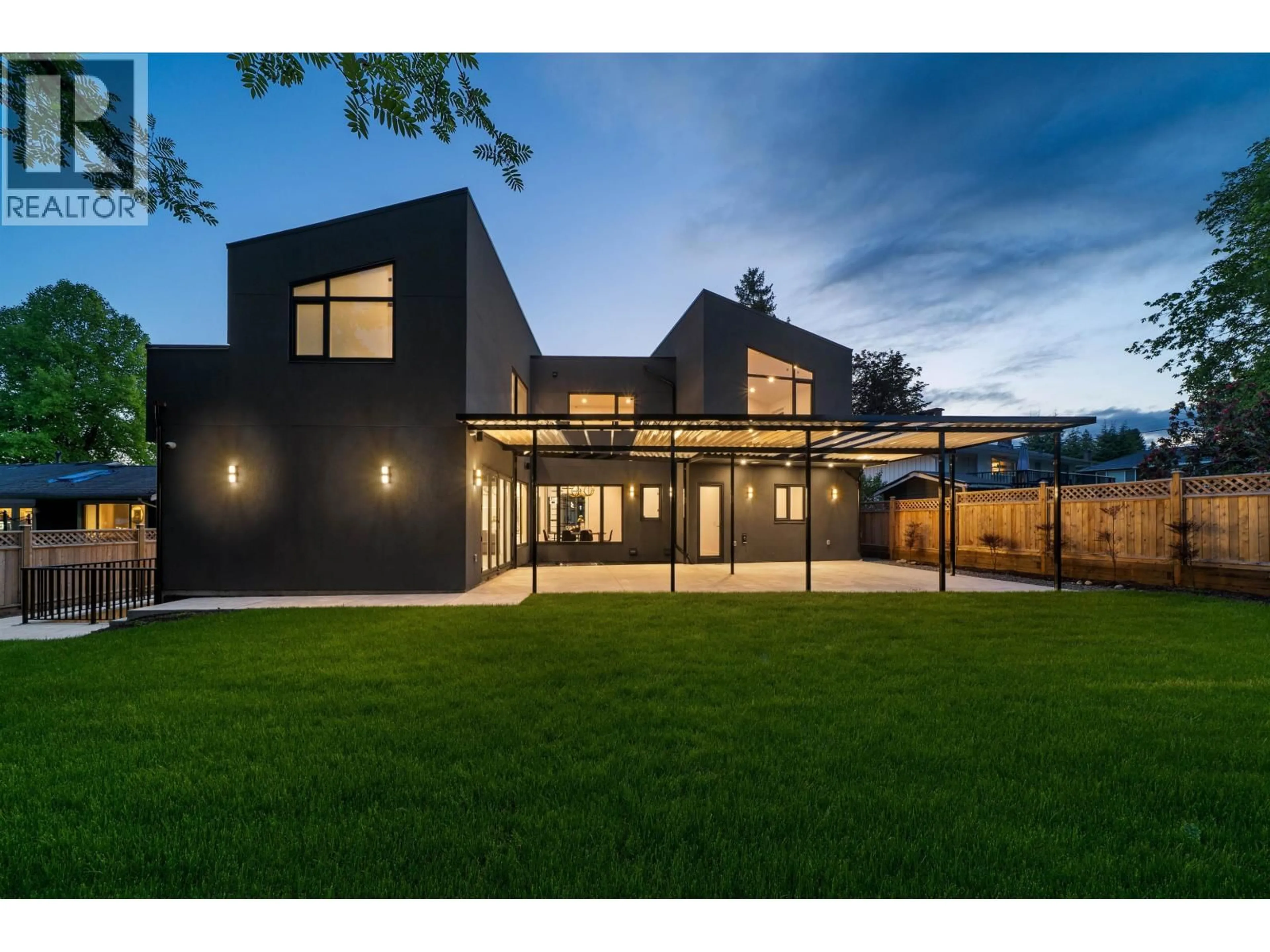 Home with brick exterior material, unknown for 687 POPLAR STREET, Coquitlam British Columbia V3J3K7