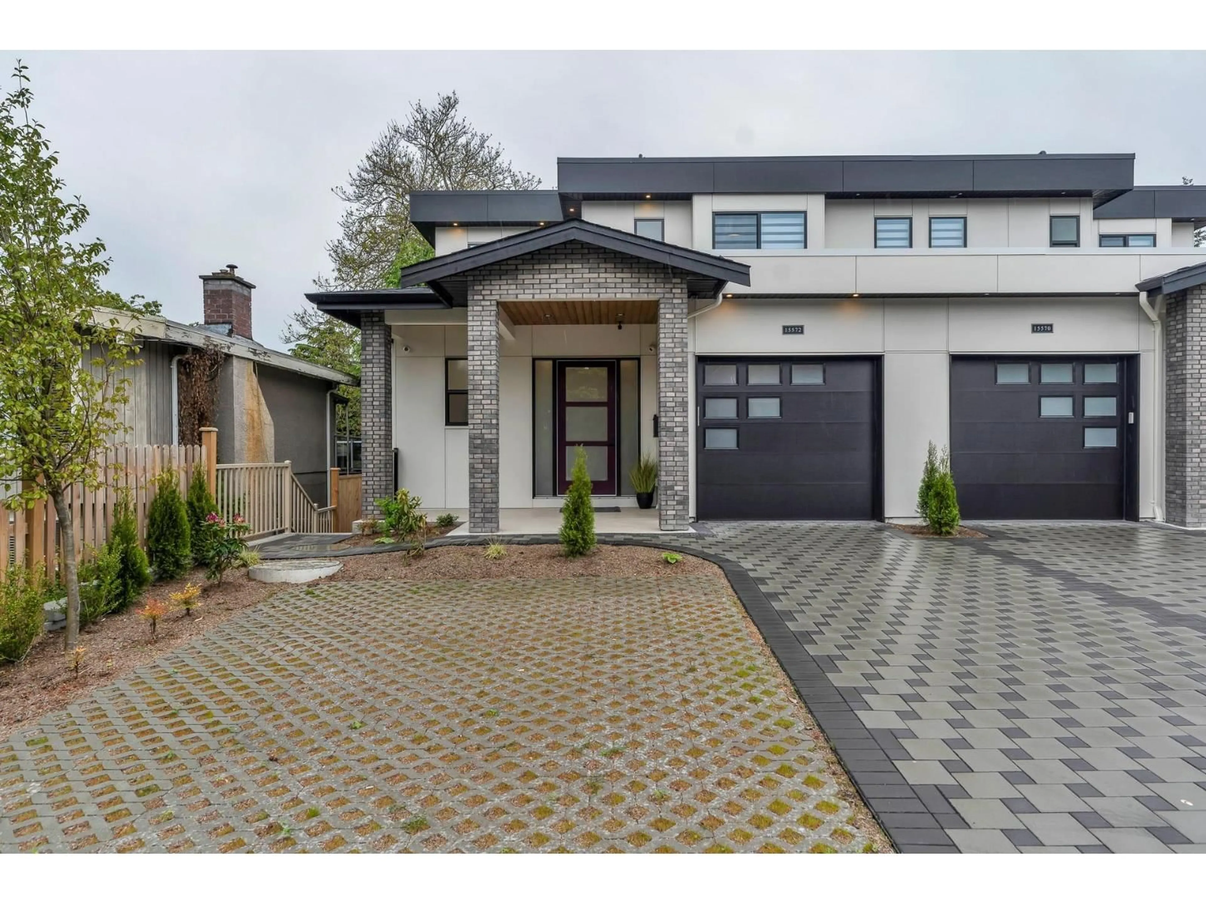 Home with brick exterior material, street for 15570 OXENHAM AVENUE, White Rock British Columbia V4B2J3