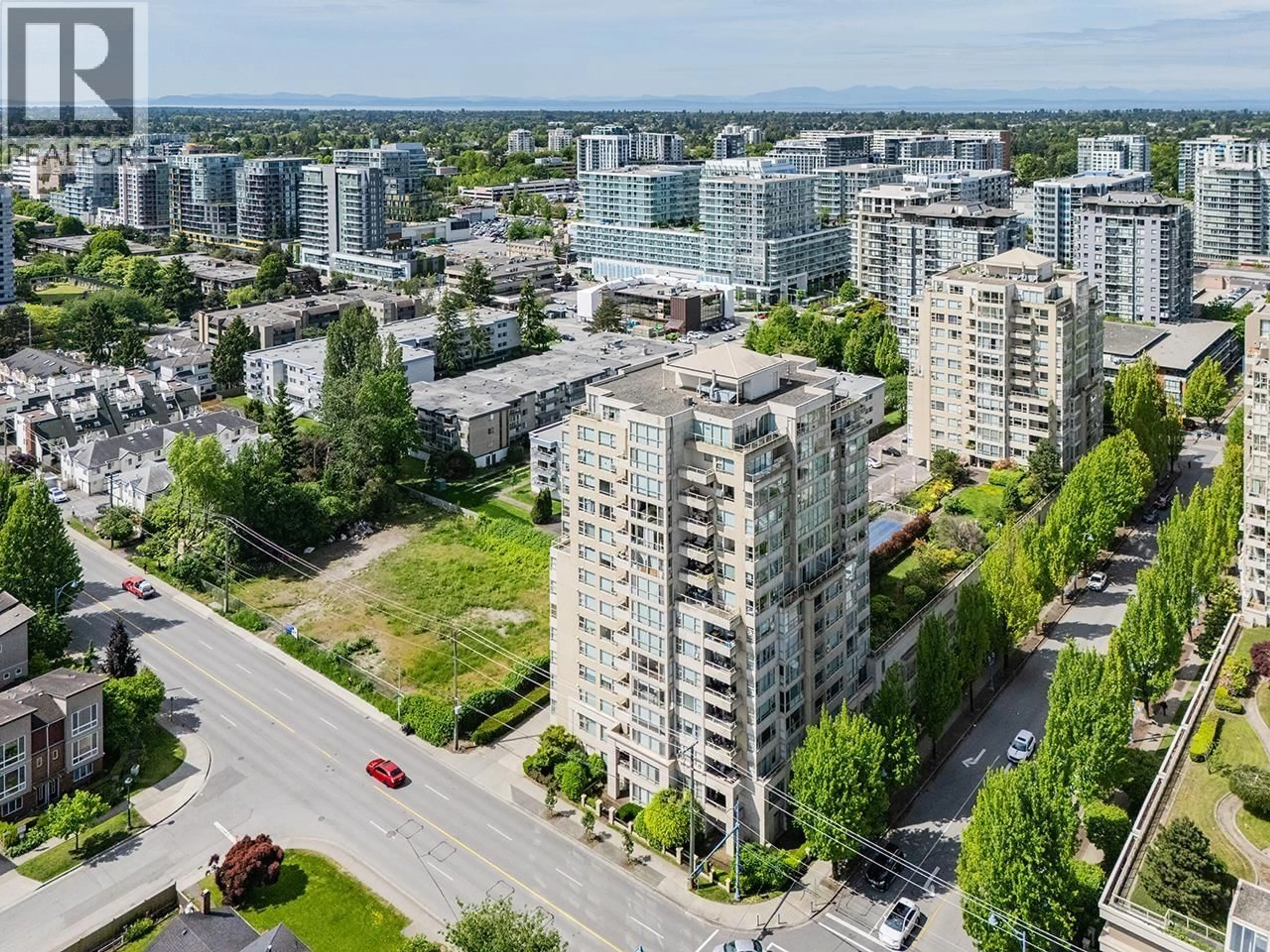 A pic from outside/outdoor area/front of a property/back of a property/a pic from drone, city buildings view from balcony for 601 - 8288 SABA ROAD, Richmond British Columbia V6Y4C8