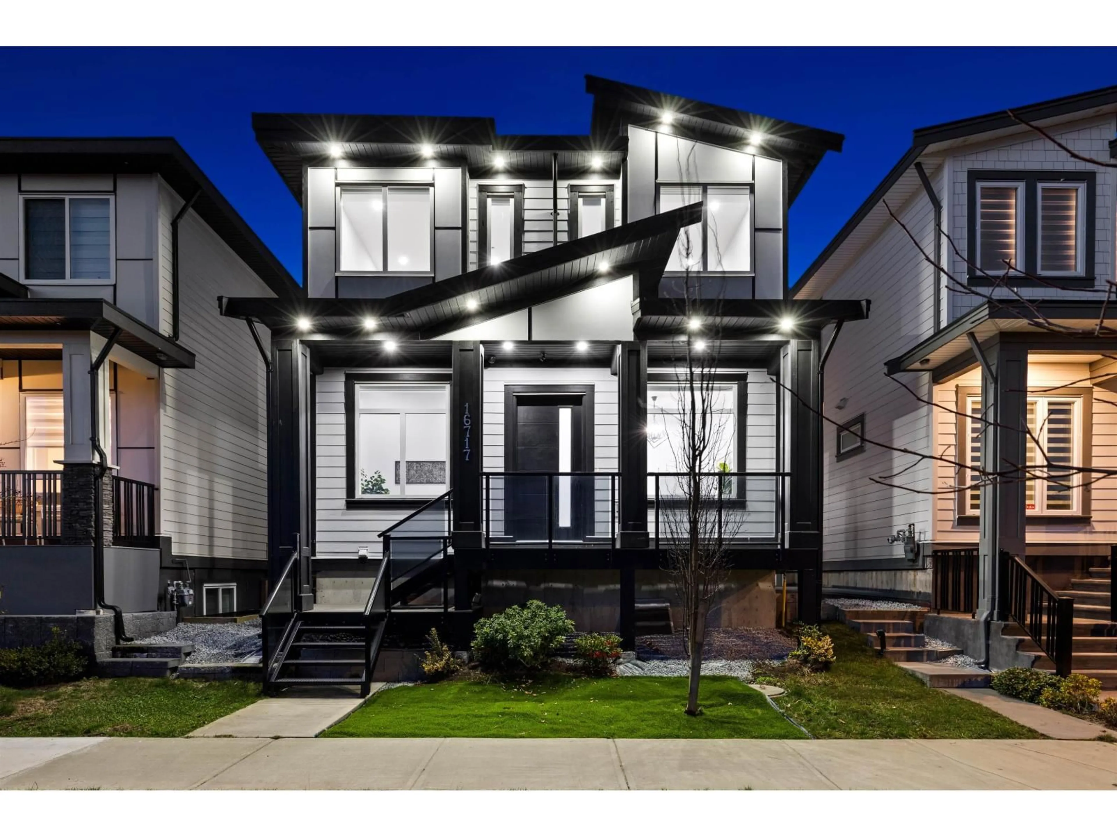 Home with vinyl exterior material, street for 16717 15A AVENUE, Surrey British Columbia V3S9X7