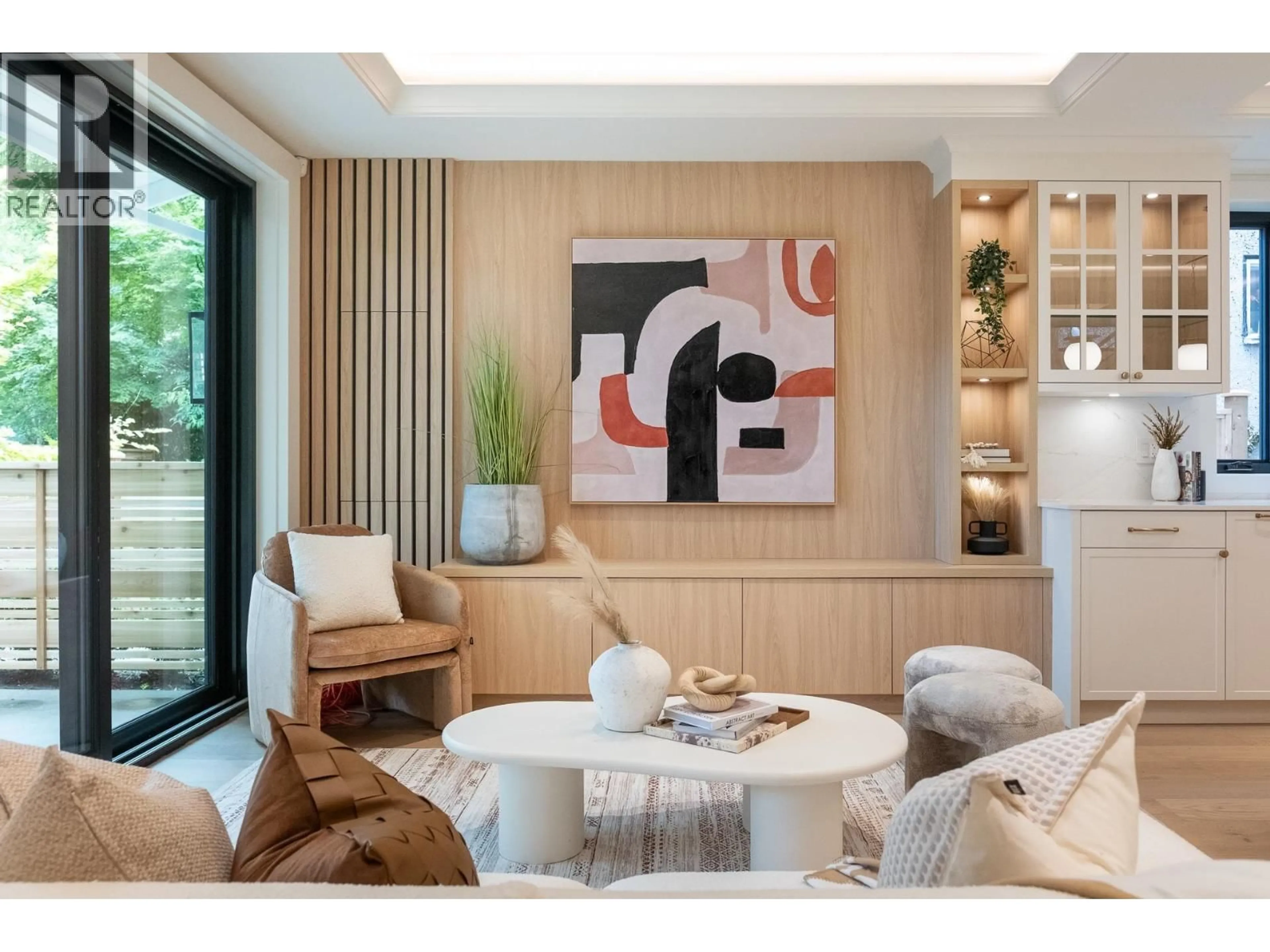 Living room with furniture, unknown for 1 - 2154 6TH AVENUE, Vancouver British Columbia V5N1R1