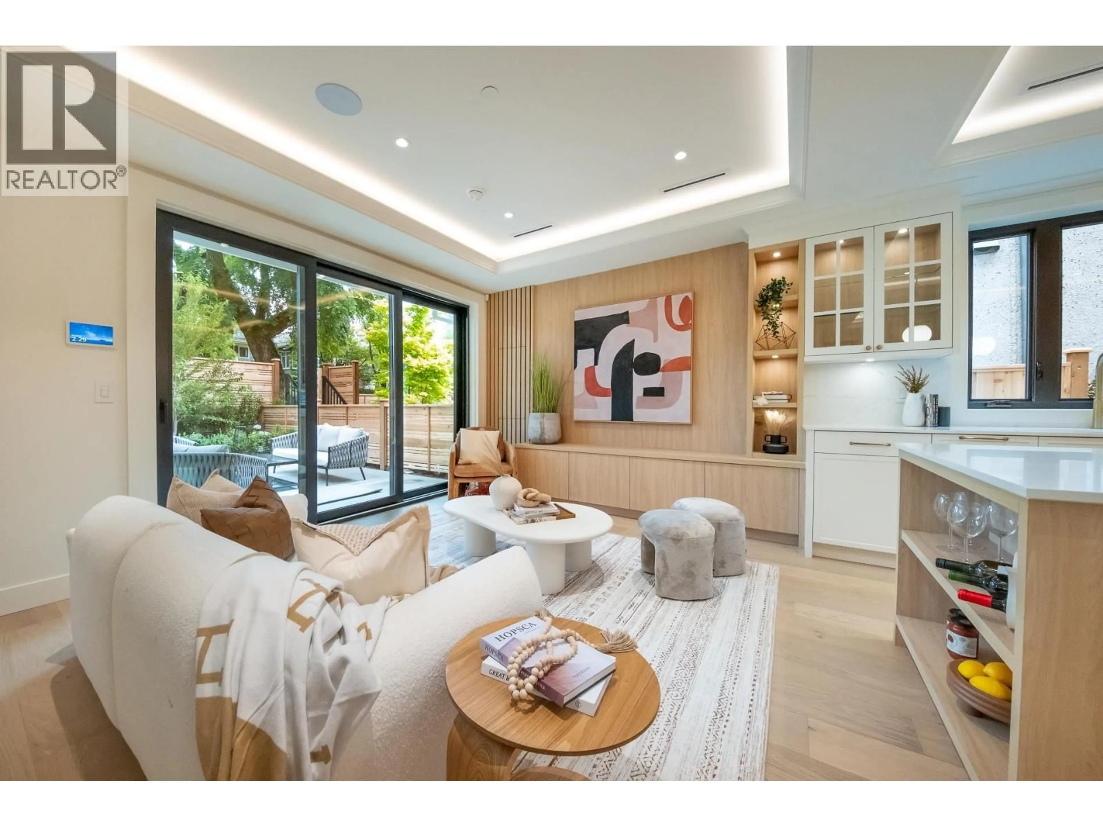 Open concept kitchen, unknown for 1 - 2154 6TH AVENUE, Vancouver British Columbia V5N1R1