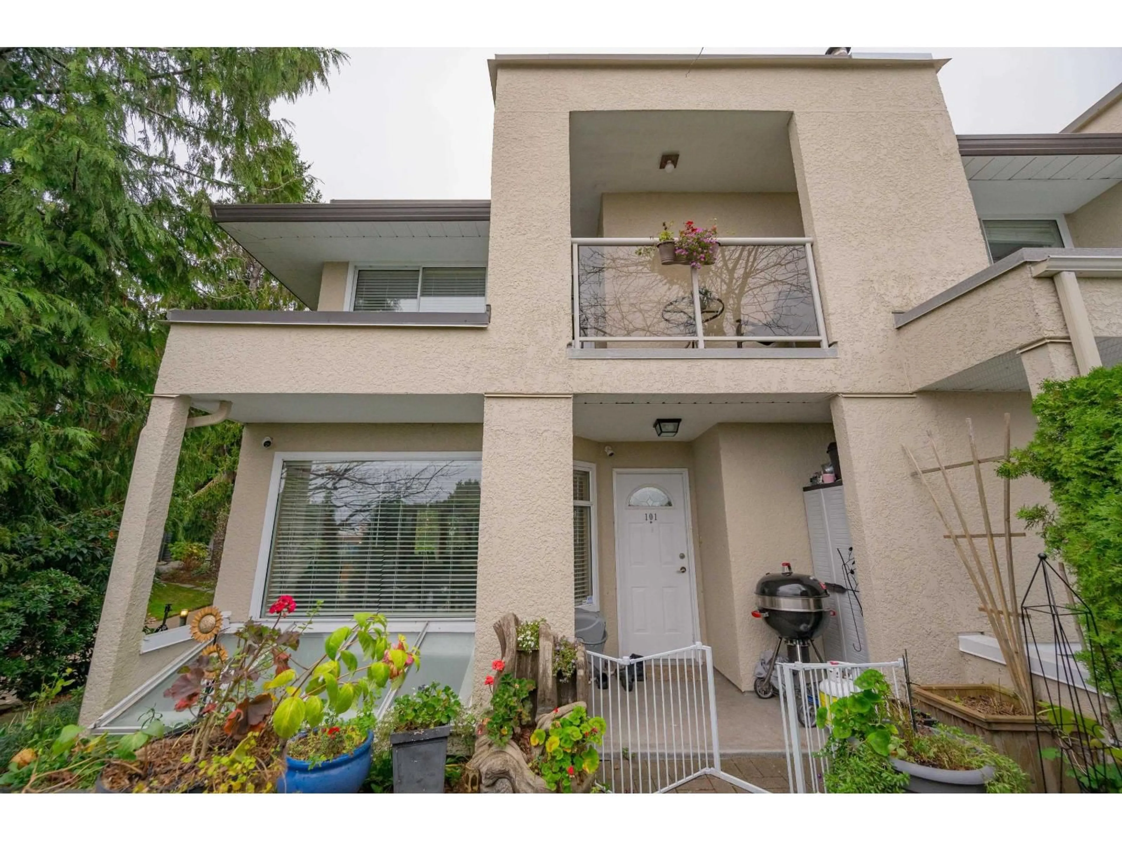 Unknown for 101 - 1225 MERKLIN STREET, White Rock British Columbia V4B4B8