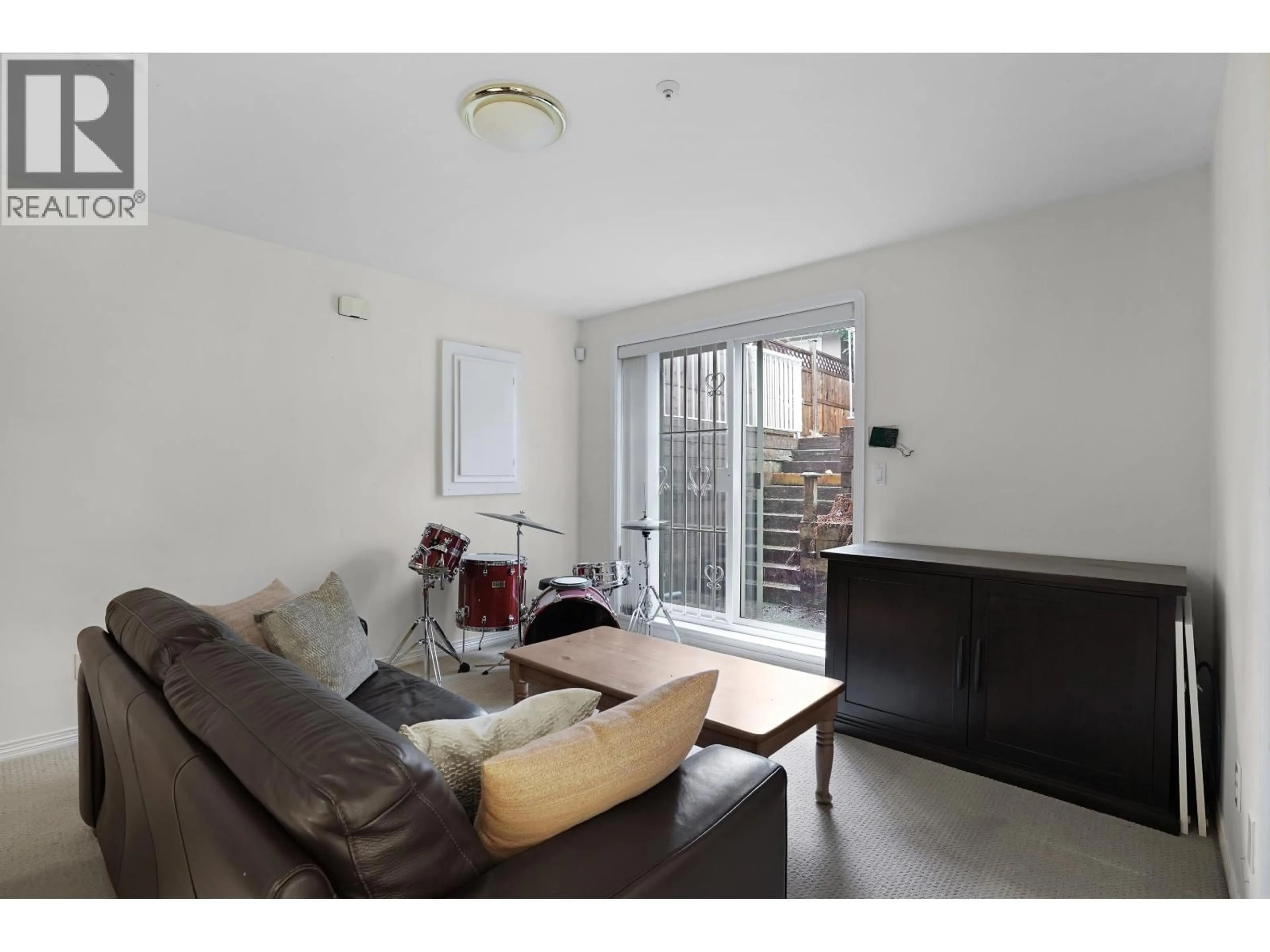 A pic of a room for 3263 W 38TH AVENUE, Vancouver British Columbia V6N2X5