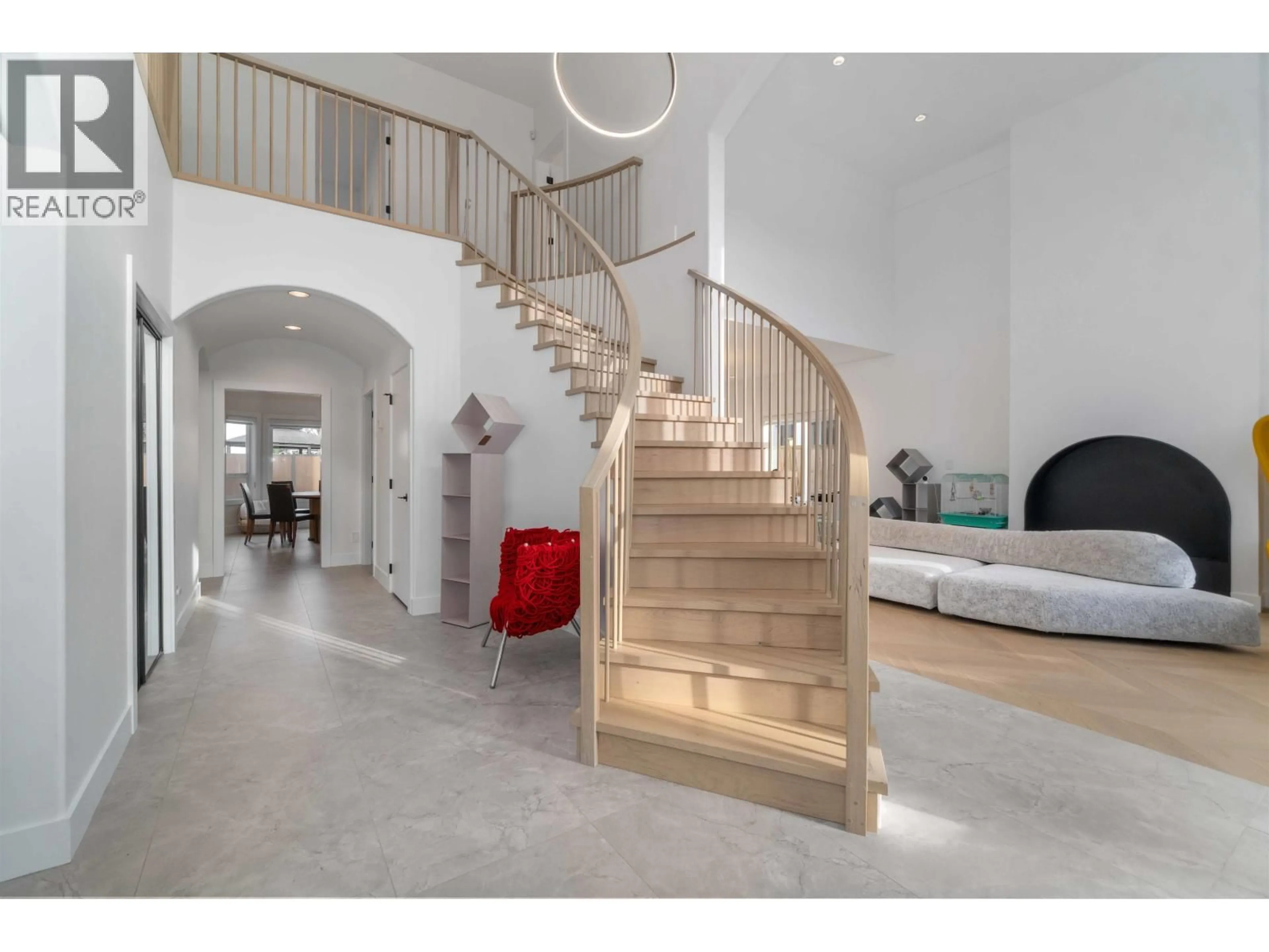 Indoor foyer for 5651 WALTON ROAD, Richmond British Columbia V7C2L8