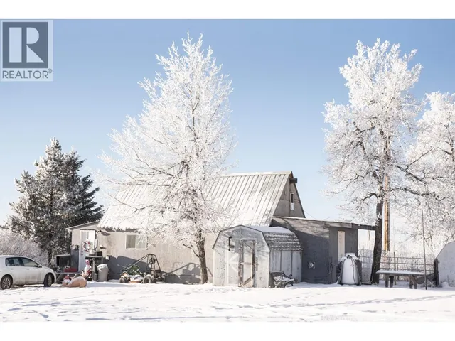10727 NORTHERN LIGHTS DRIVE, Fort St. John 2