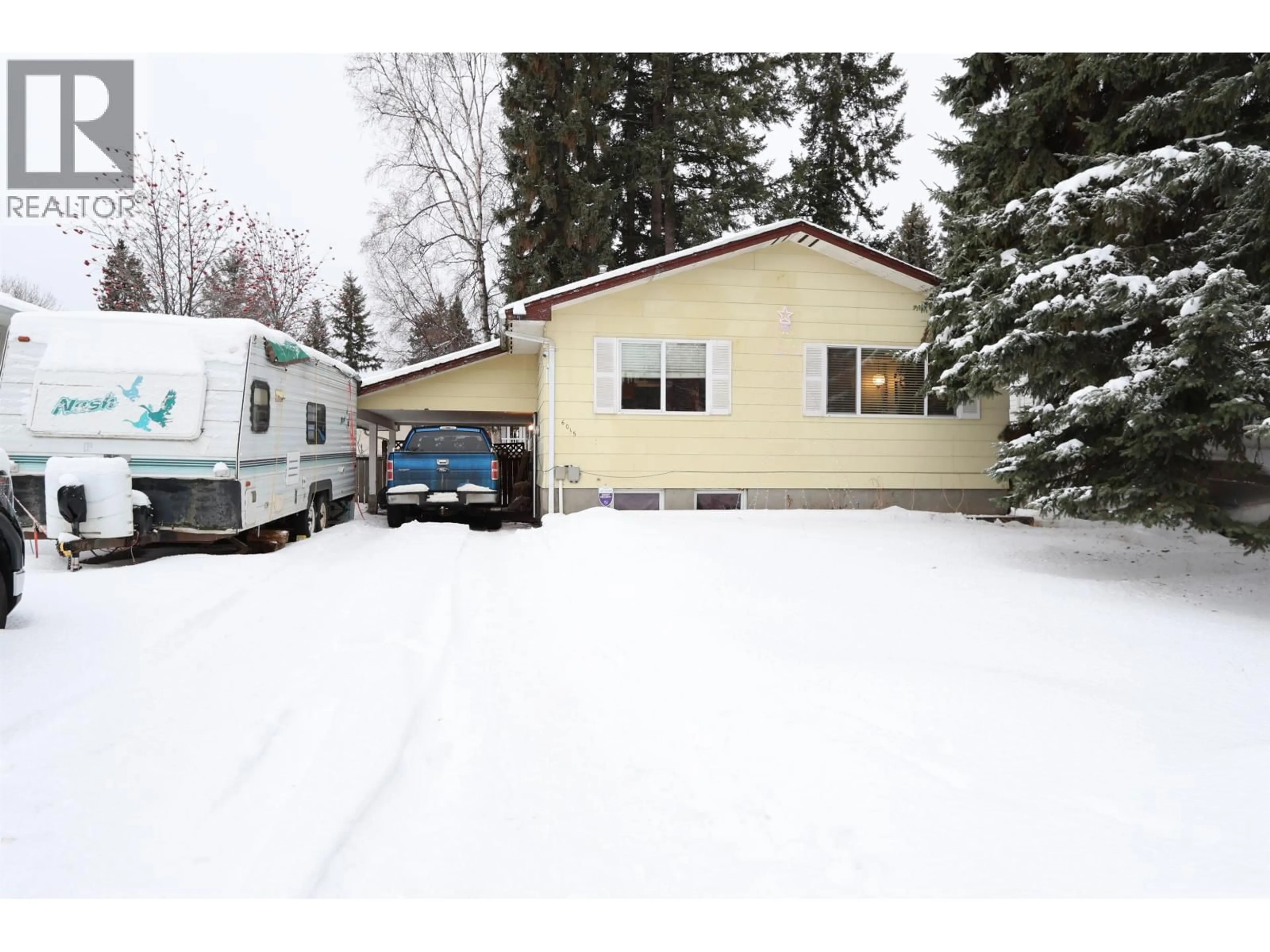 Home with vinyl exterior material, street for 6015 SELKIRK CRESCENT, Prince George British Columbia V2N2G9