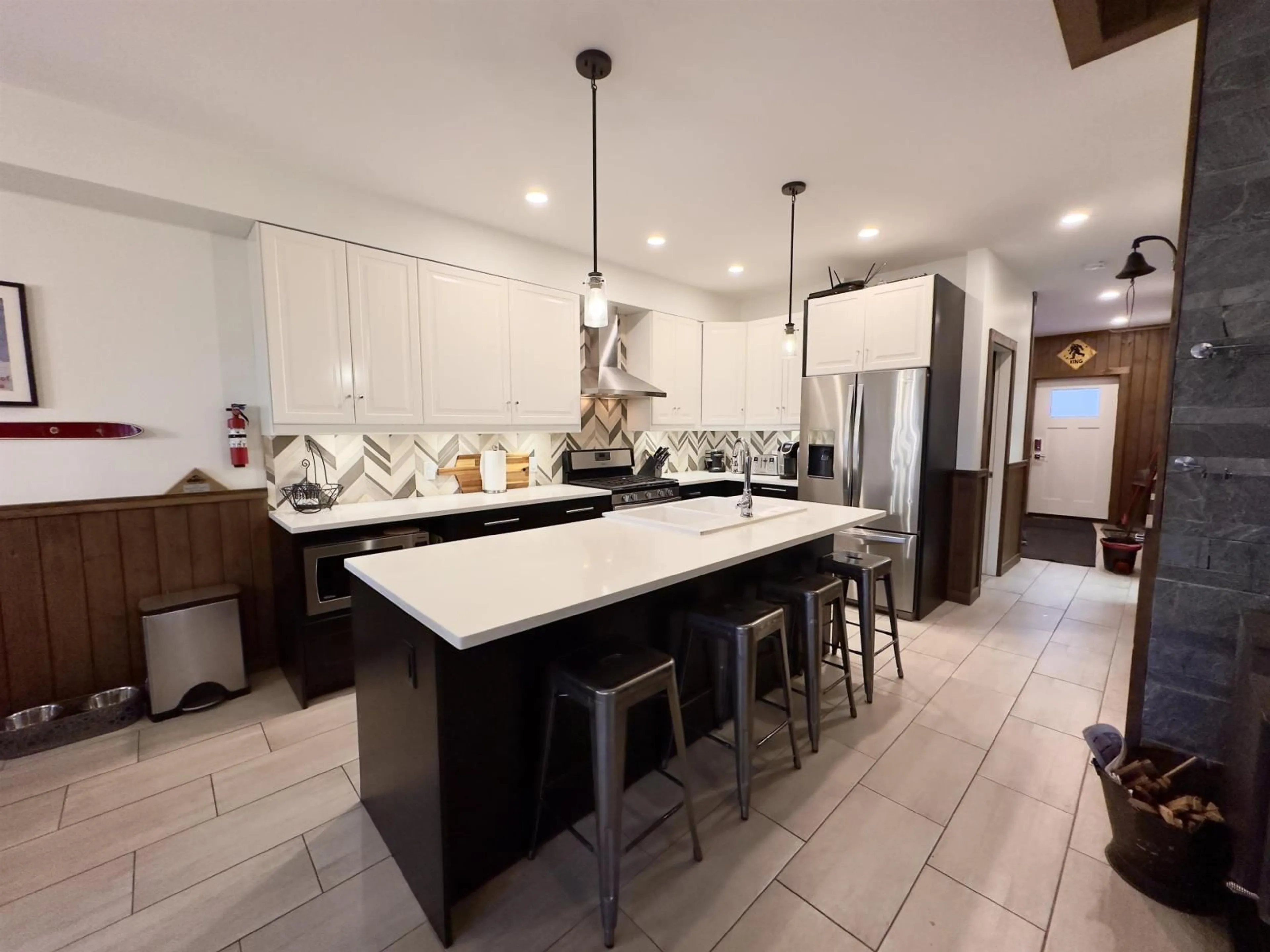 Open concept kitchen, ceramic/tile floor for 2 - 20921 SNOWFLAKE CRESCENT, Mission British Columbia V0M1A1