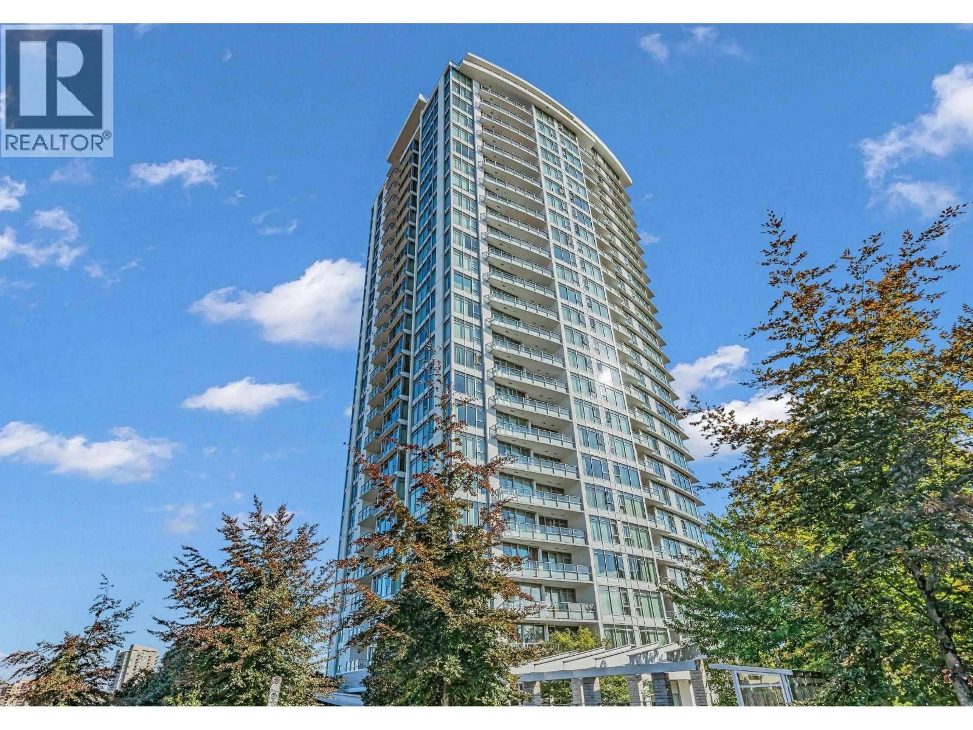 Indoor foyer for 2205 - 6688 ARCOLA STREET, Burnaby British Columbia V5E0B3