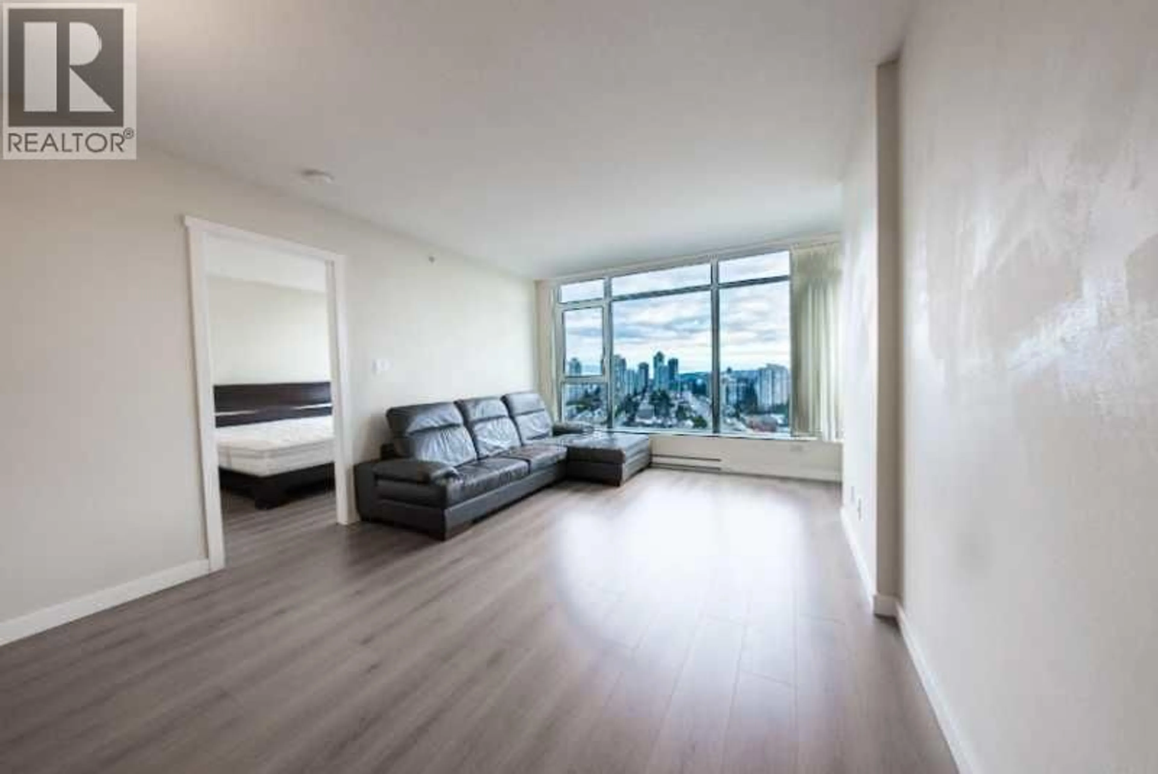 Living room with furniture, wood/laminate floor for 2205 - 6688 ARCOLA STREET, Burnaby British Columbia V5E0B3