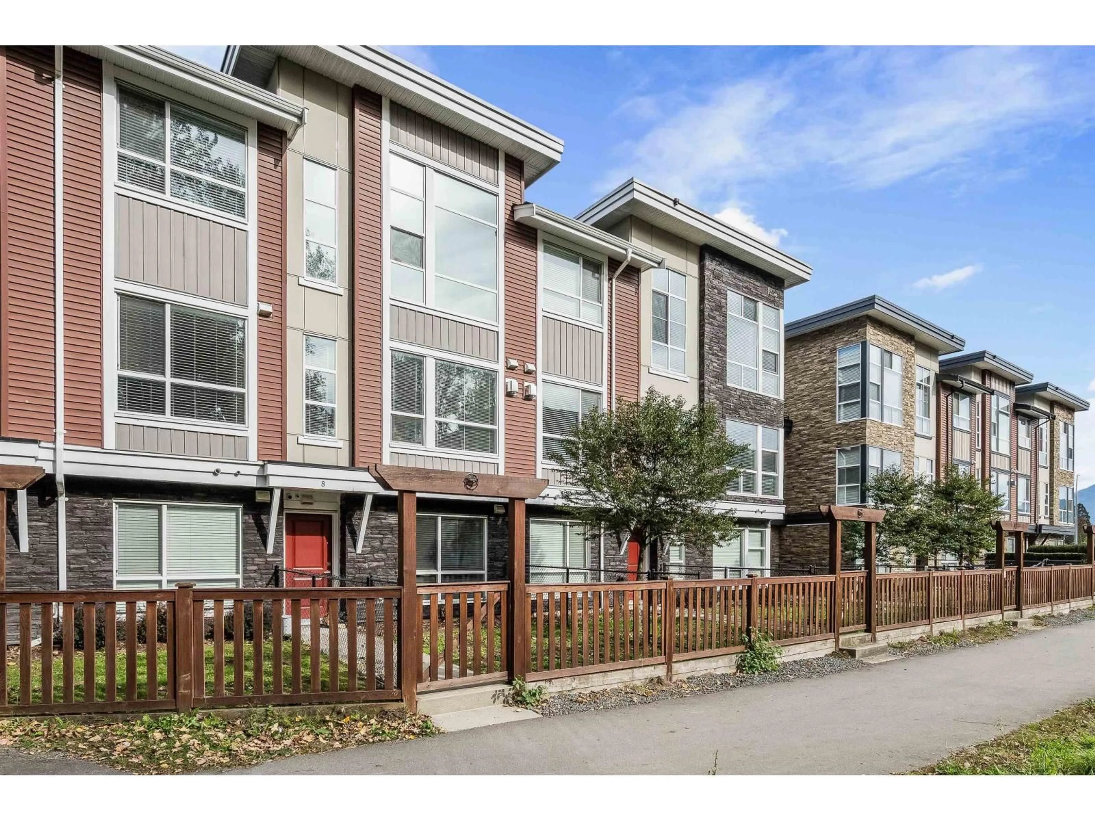 Unknown for 8 - 8413 MIDTOWN WAY, Chilliwack British Columbia V2P0G7