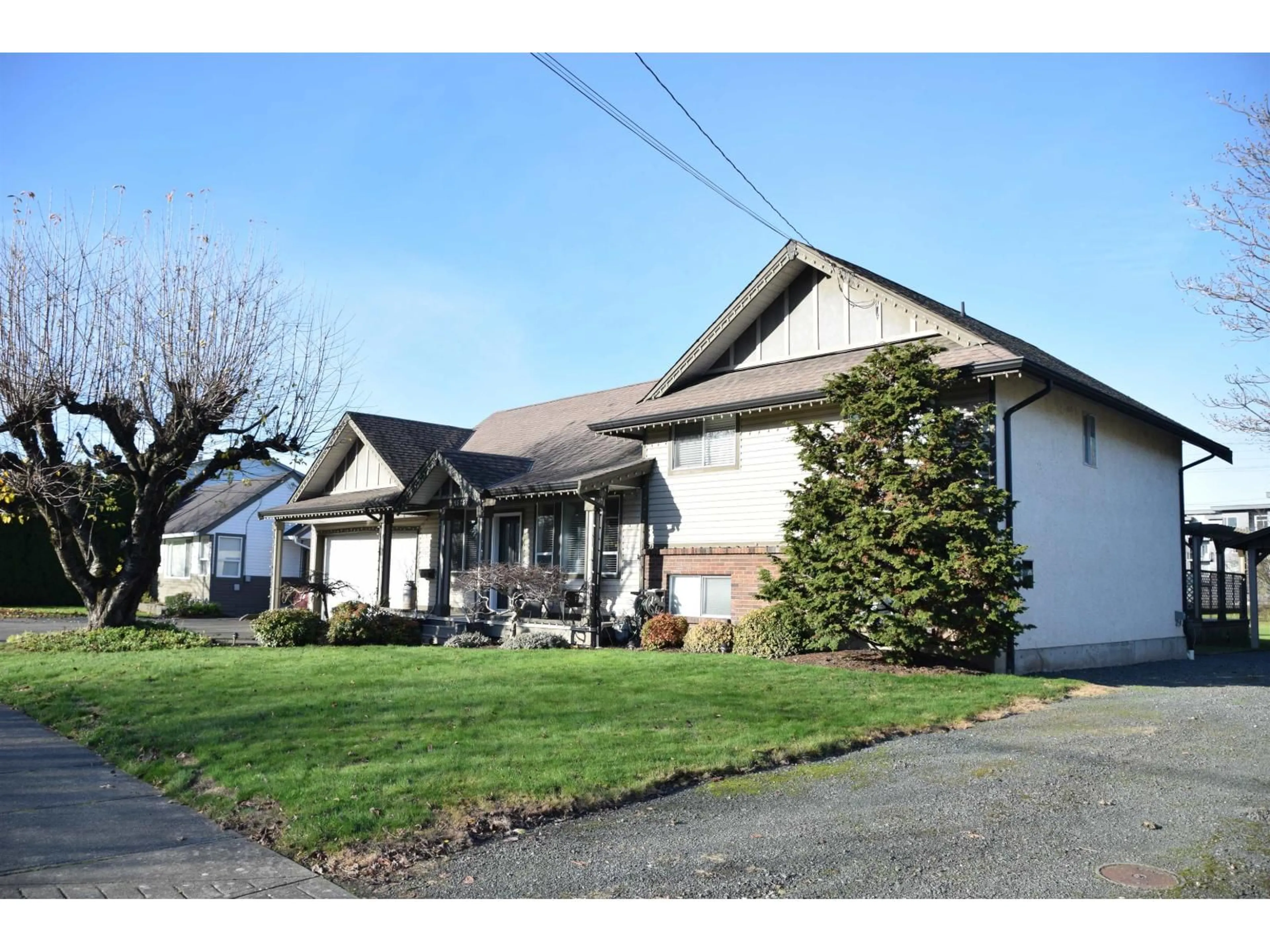 Home with vinyl exterior material, street for 45757 BRITTON AVENUE, Chilliwack British Columbia V2R1X7