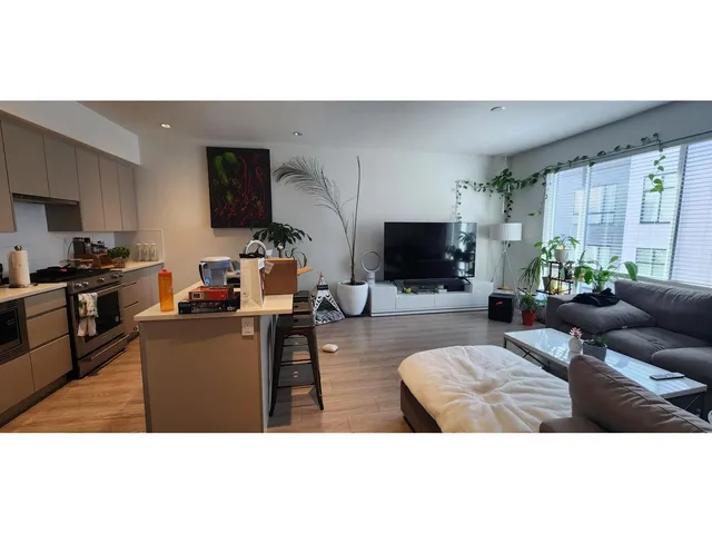 140 - 16433 19 AVENUE, Surrey 5