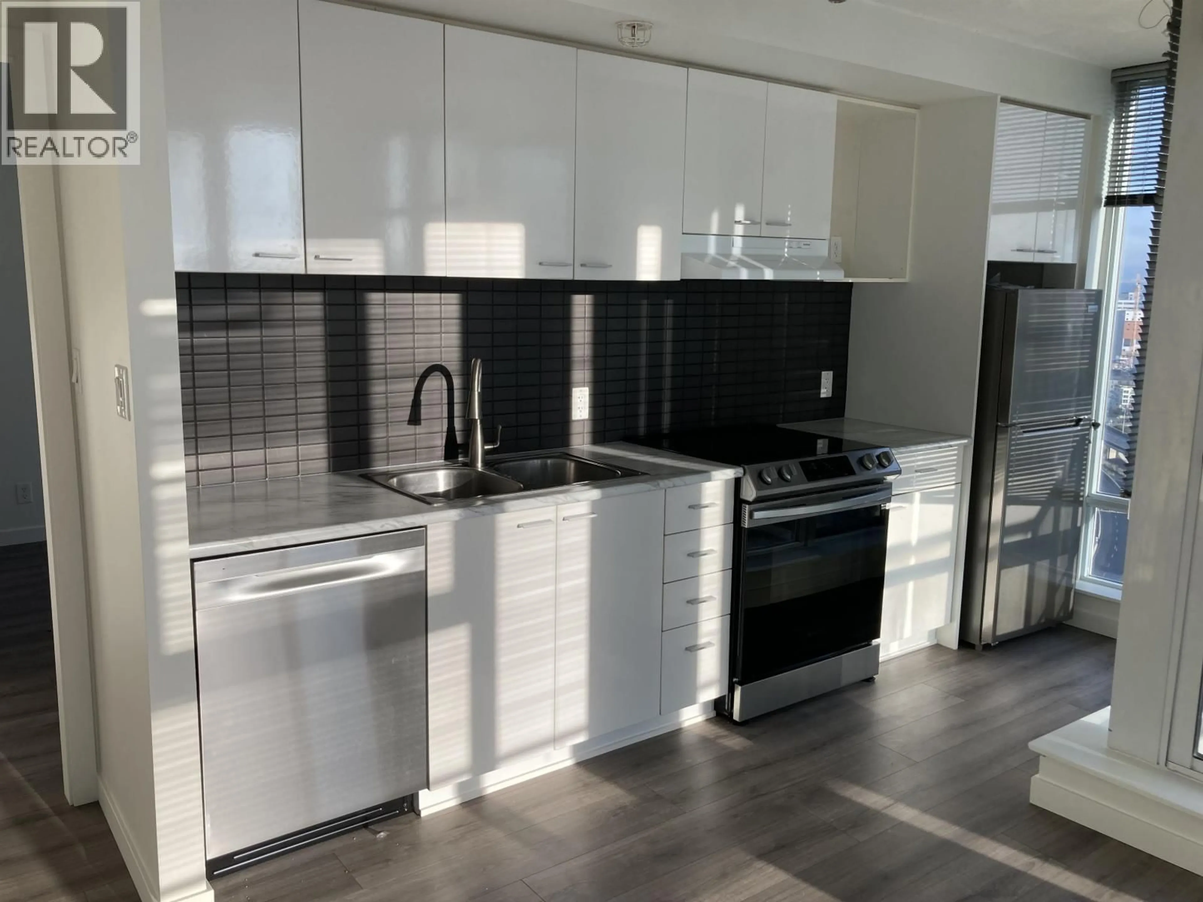 Unknown for 2505 - 131 REGIMENT SQUARE, Vancouver British Columbia V6B1X6