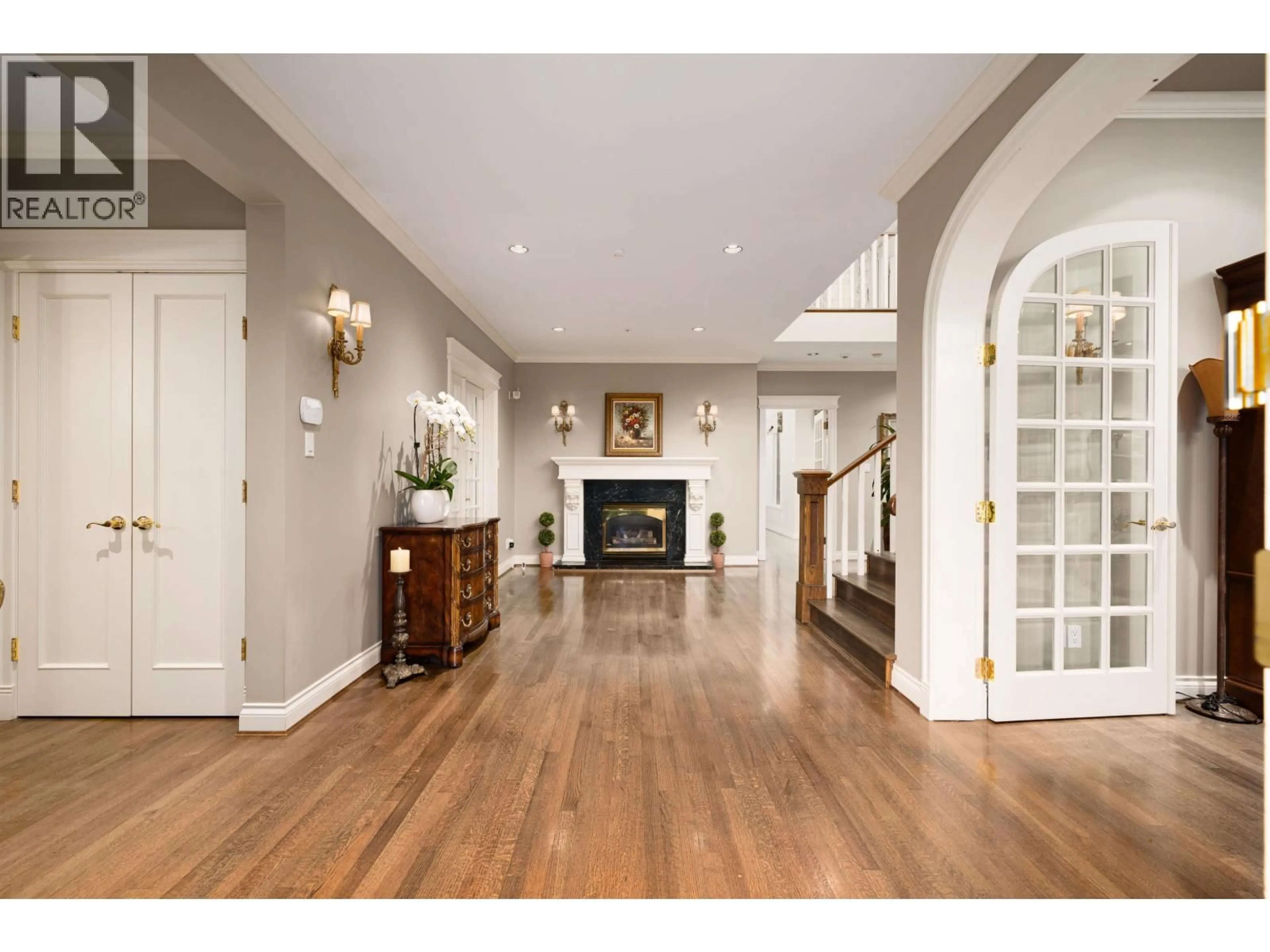 Indoor foyer for 1638 MARPOLE AVENUE, Vancouver British Columbia V6J2S1