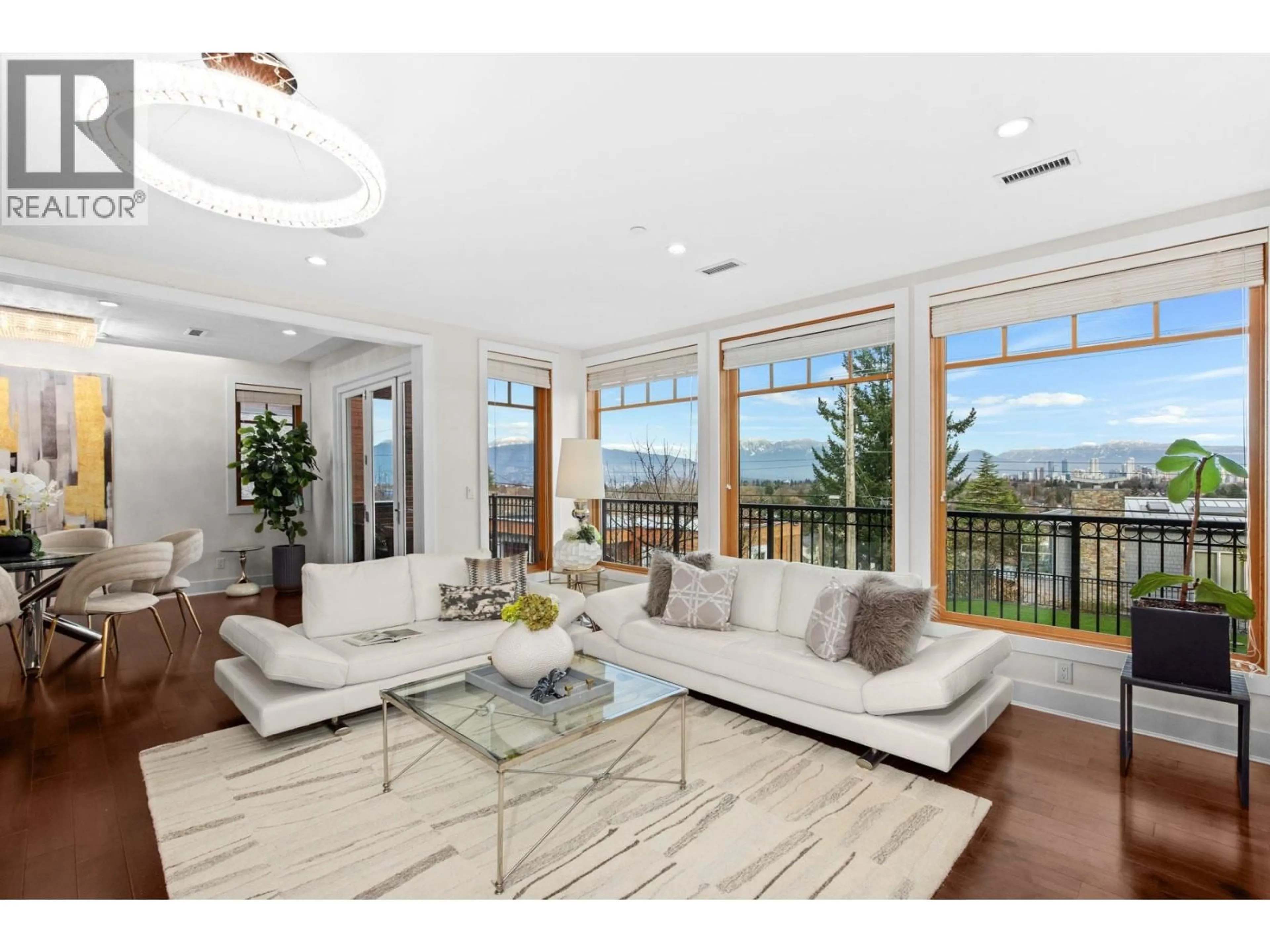 Living room with furniture, unknown for 3936 QUESNEL DRIVE, Vancouver British Columbia V6L2X2