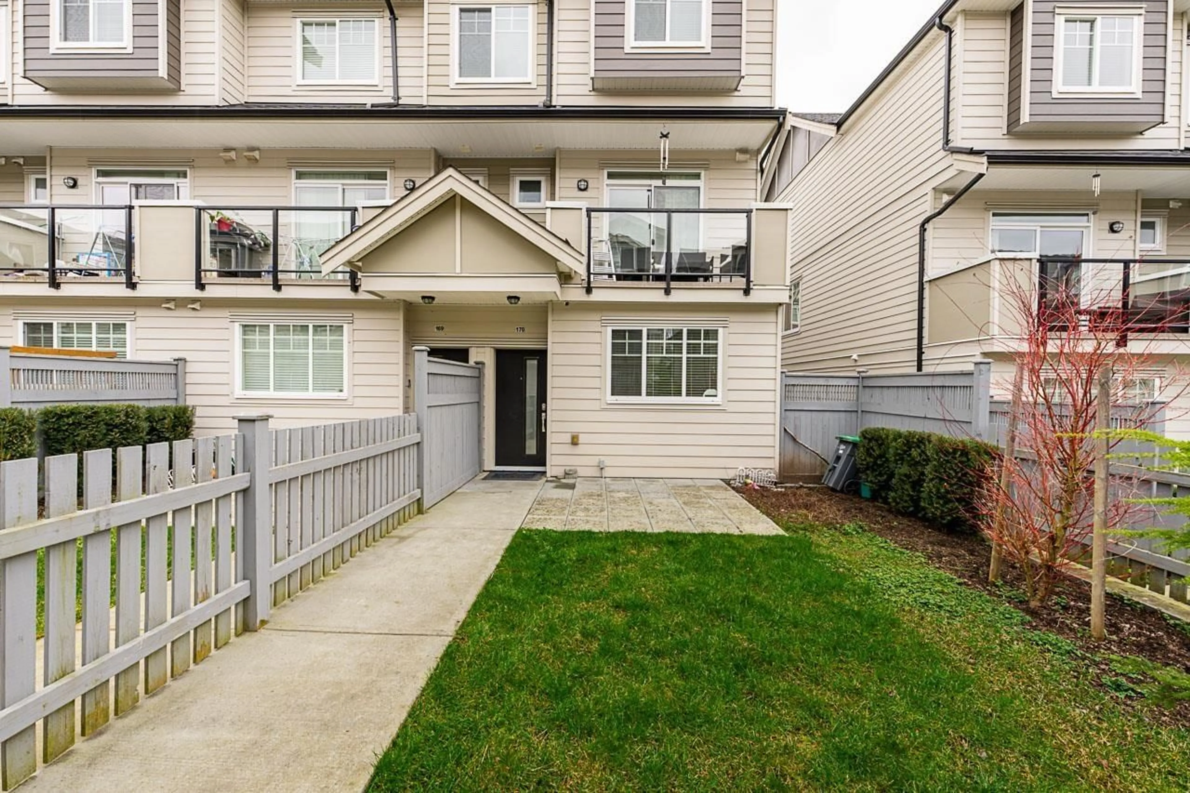 Patio, street for 170 - 13898 64 AVENUE, Surrey British Columbia V3W1L6