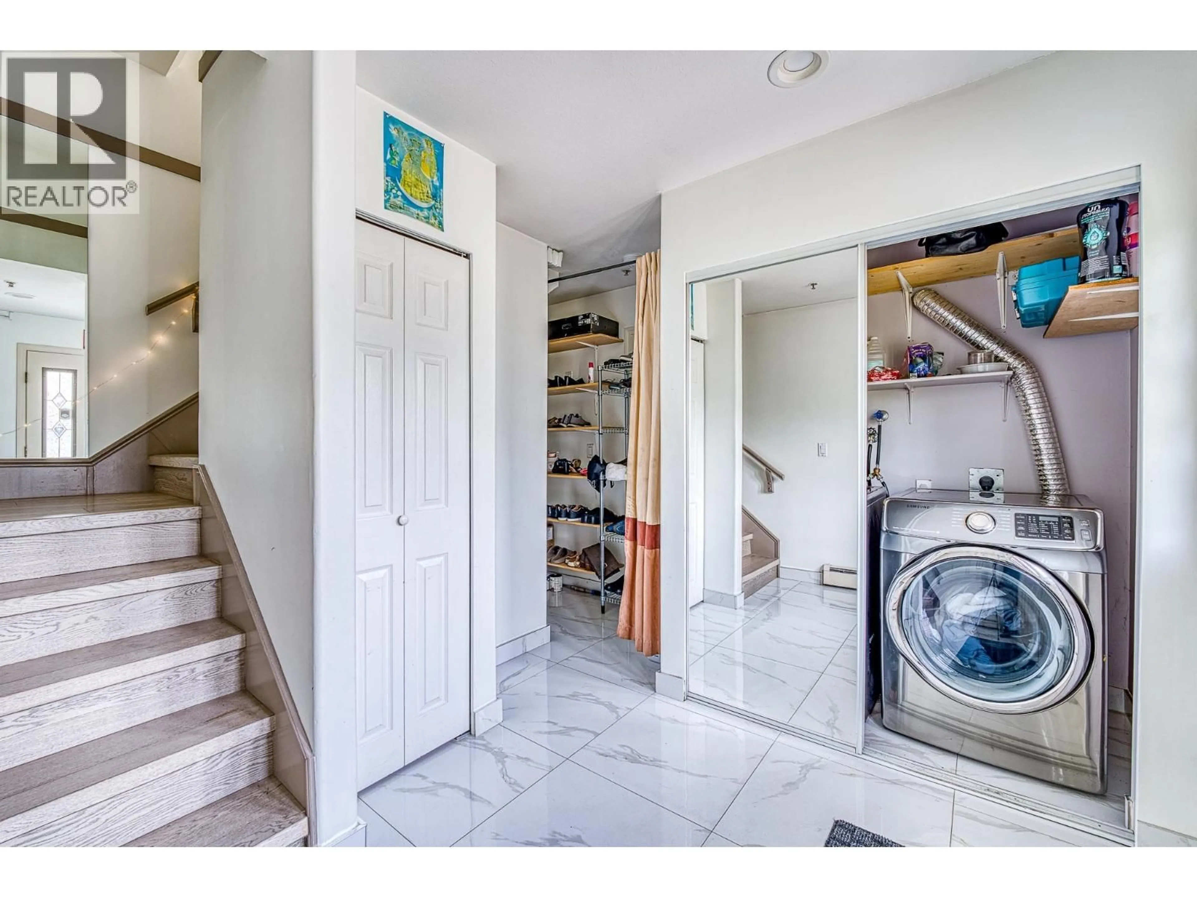 Unknown for 426 18TH AVENUE, Vancouver British Columbia V5V1G1