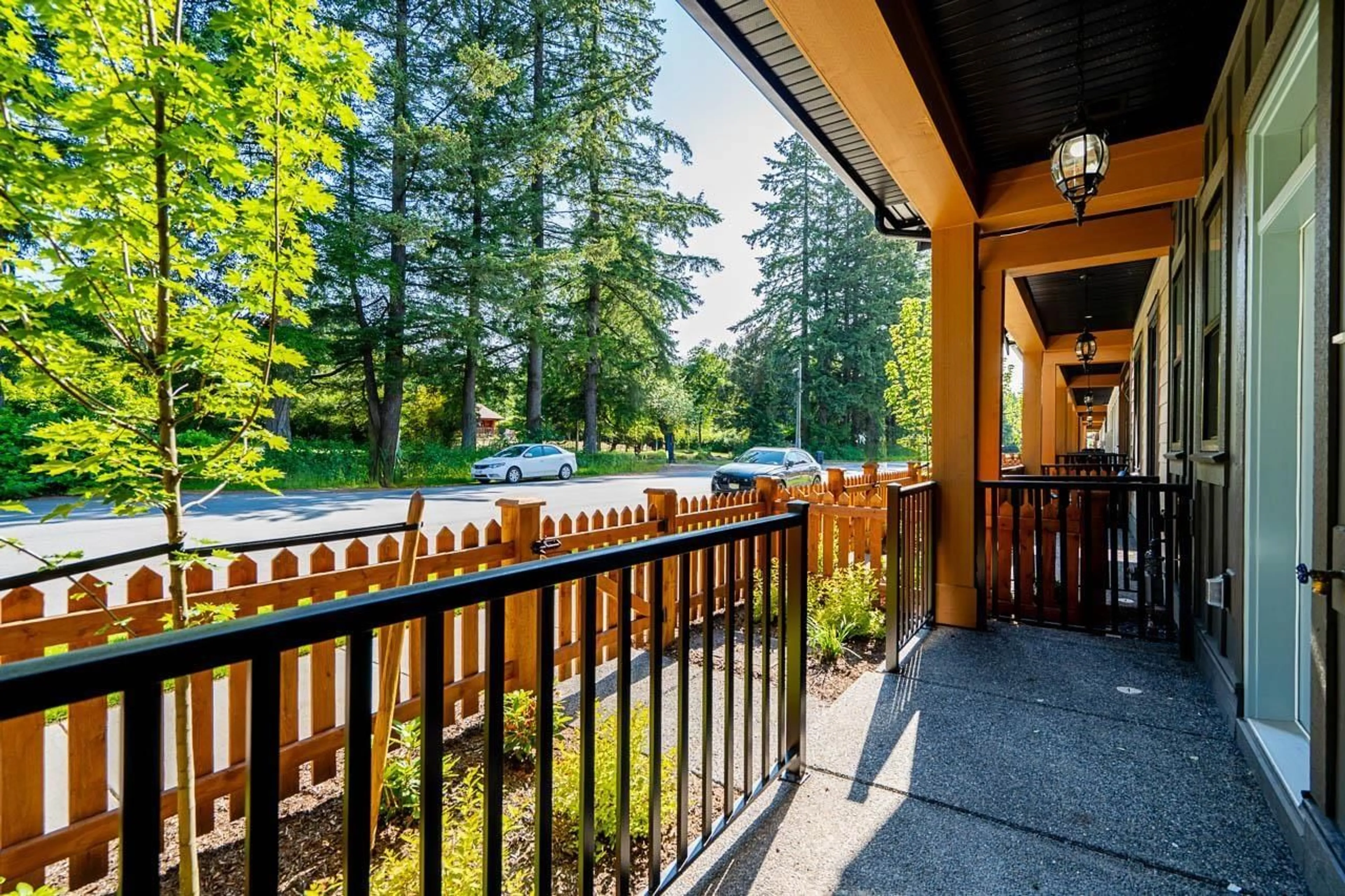 Patio, unknown for 20545 74B AVENUE, Langley British Columbia V2Y3S8
