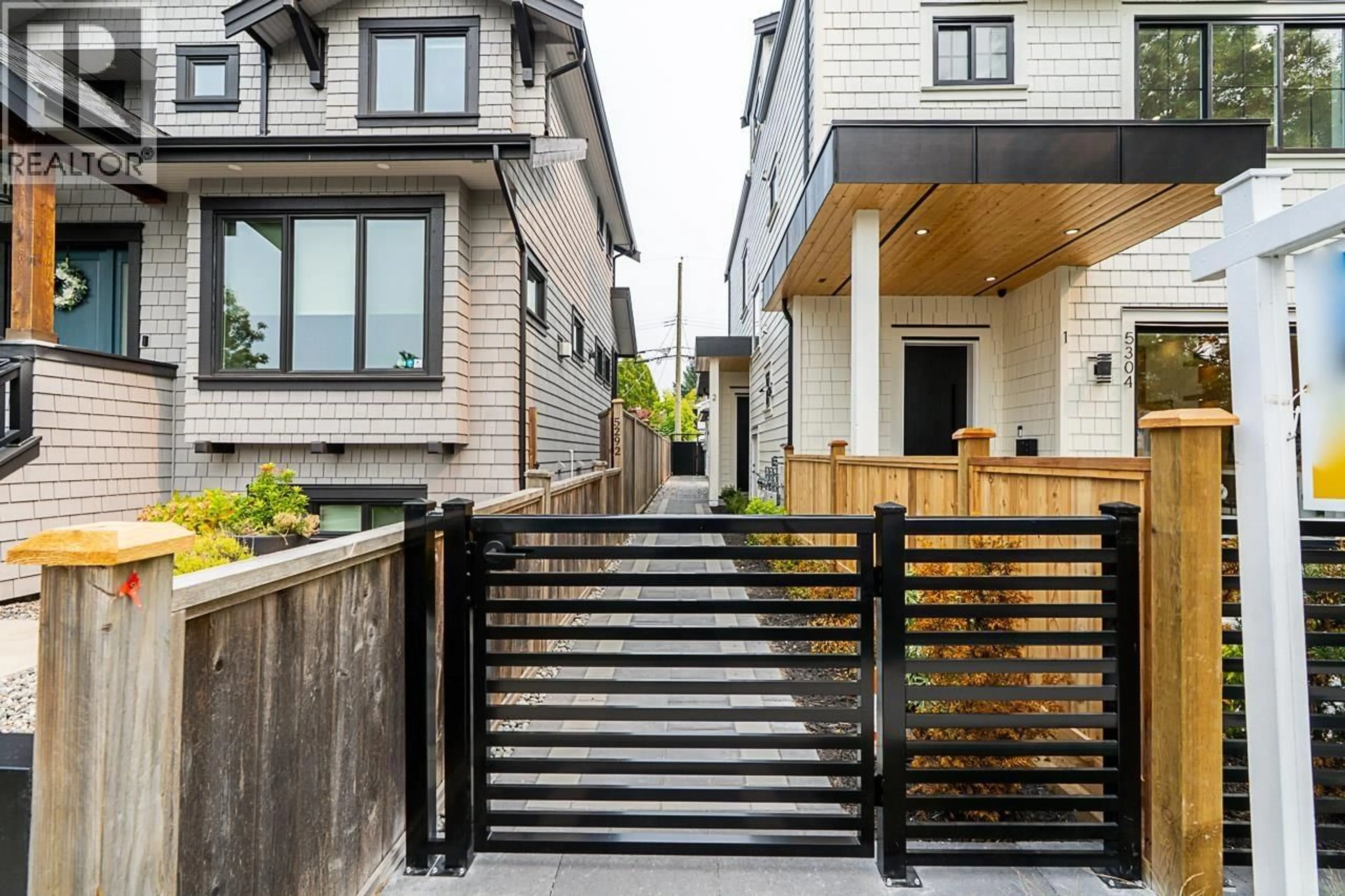 Unknown for 2 - 5304 ELGIN STREET, Vancouver British Columbia V5W3J8