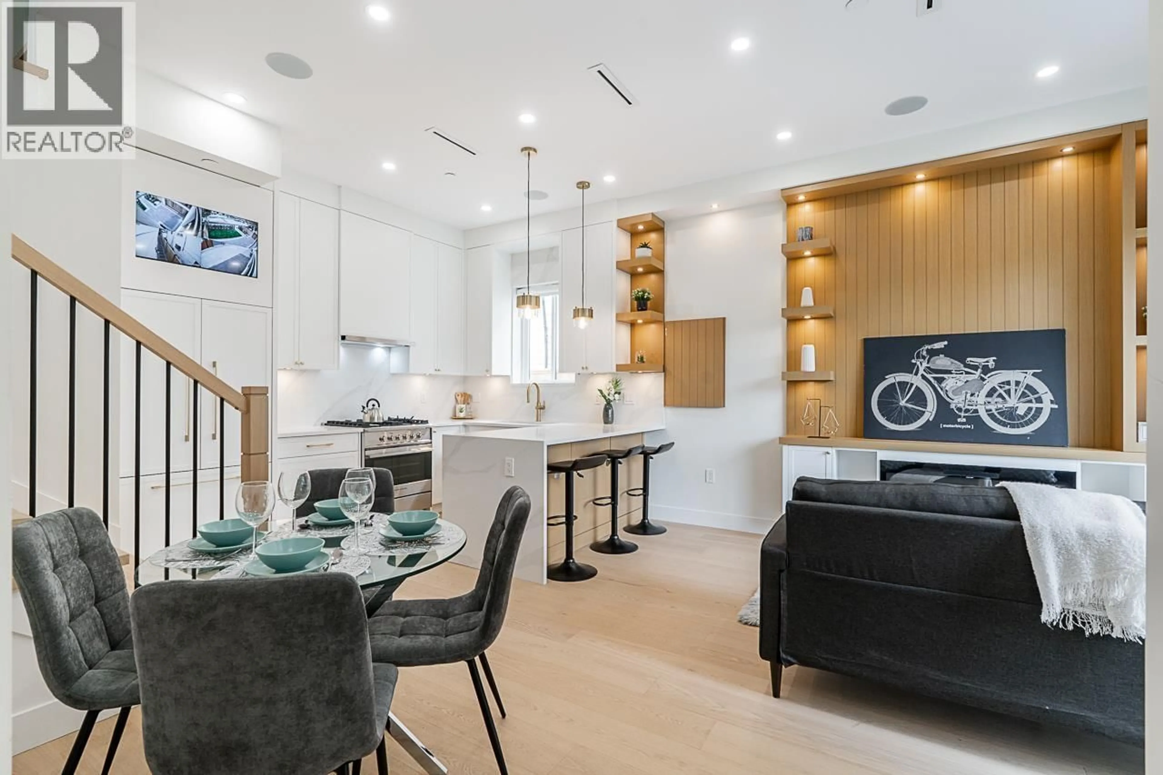 Open concept kitchen, ceramic/tile floor for 1 - 5304 ELGIN STREET, Vancouver British Columbia V5W3J8