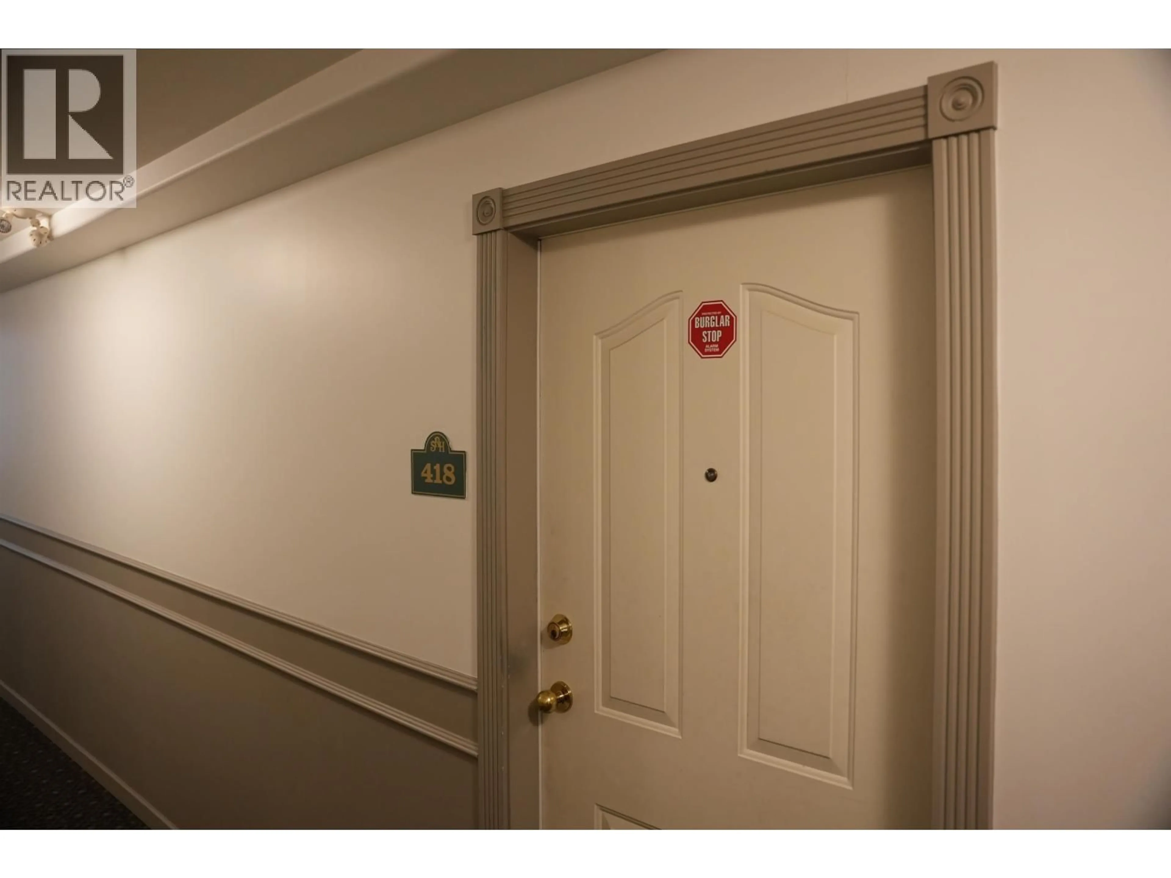 Unknown for 418 - 6475 CHESTER STREET STREET, Vancouver British Columbia V5W4B7